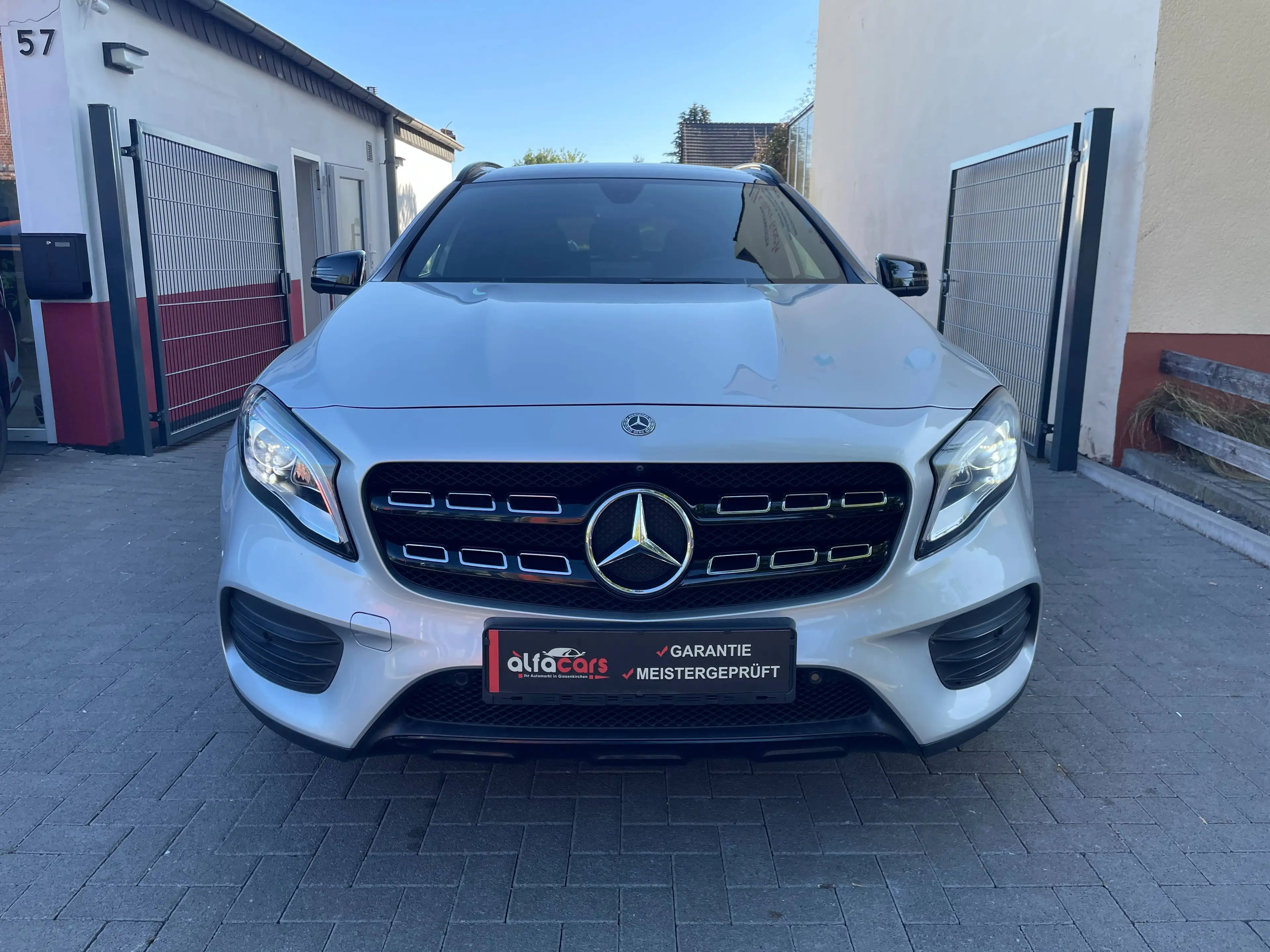 Mercedes-Benz GLA 200 GLA 200 Automatik HU NEU — photo 3