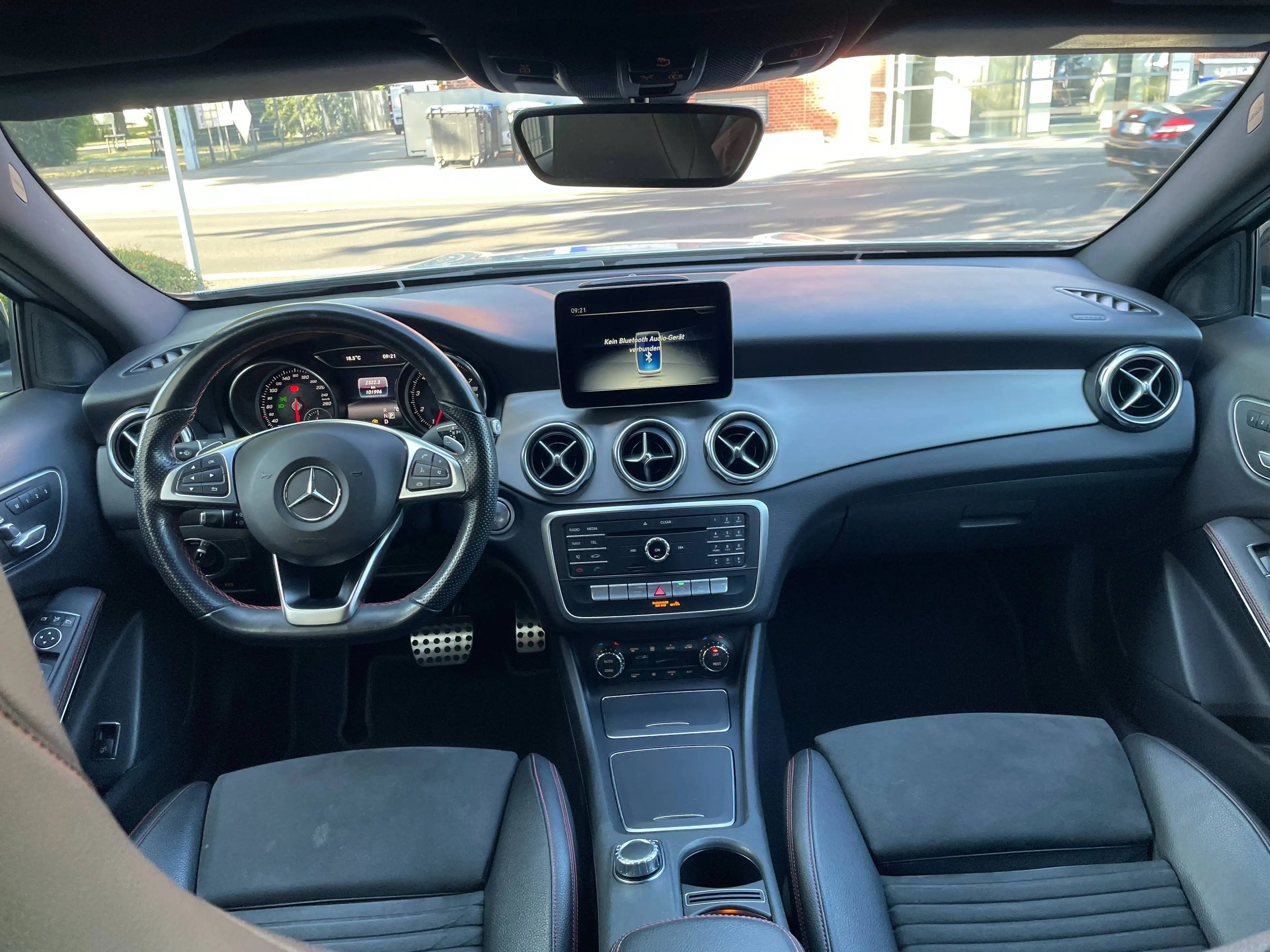 Mercedes-Benz GLA 200 GLA 200 Automatik HU NEU — photo 15