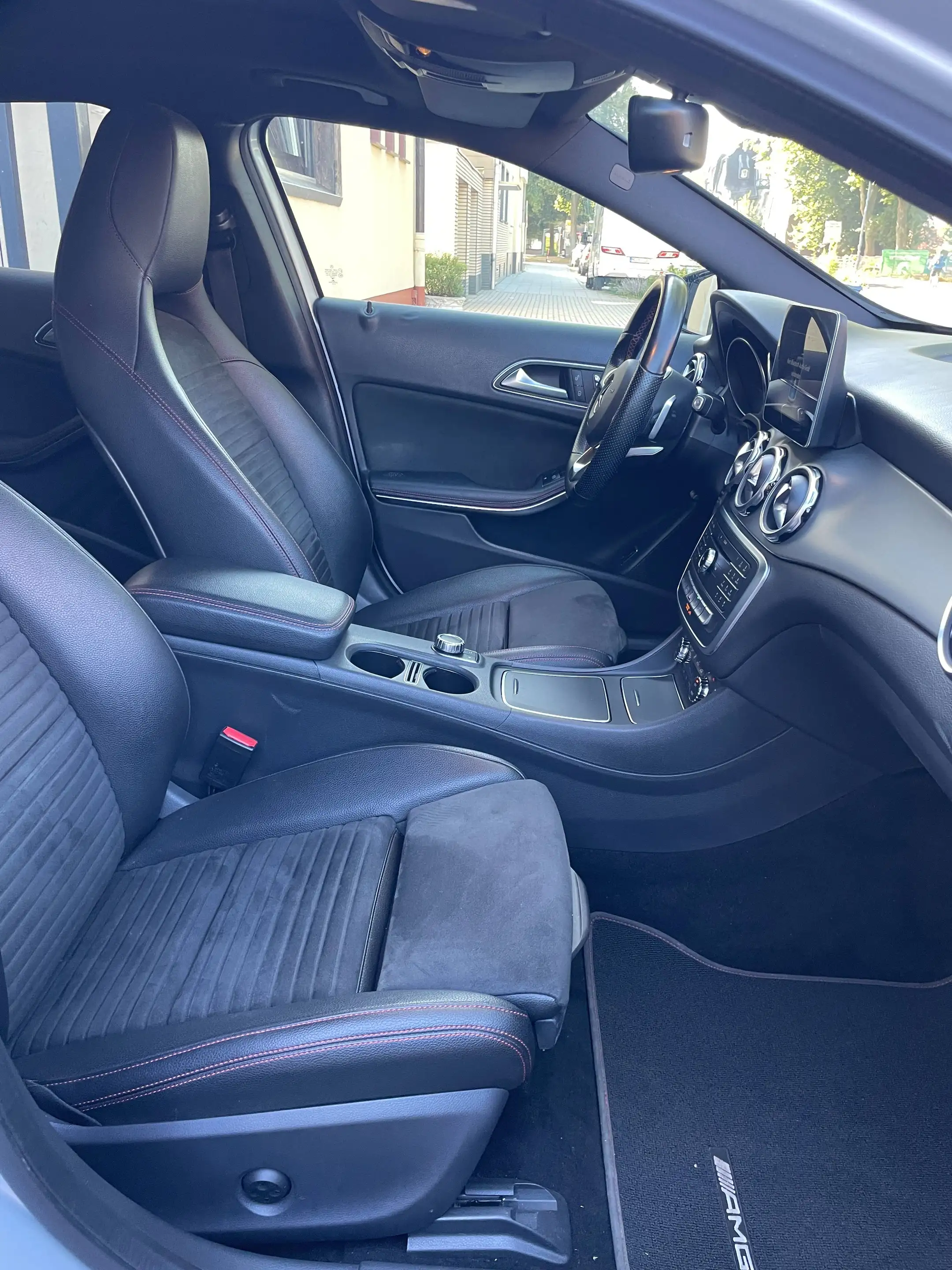 Mercedes-Benz GLA 200 GLA 200 Automatik HU NEU — photo 11