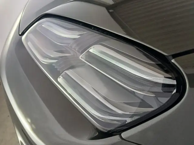 Porsche Macan 4 Ansicht 24