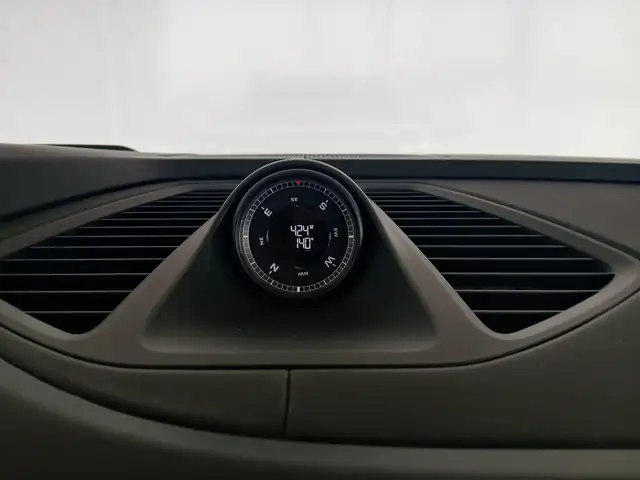 Porsche Macan 4 Ansicht 19