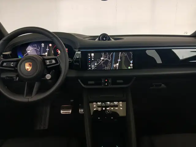 Porsche Macan 4 Ansicht 12