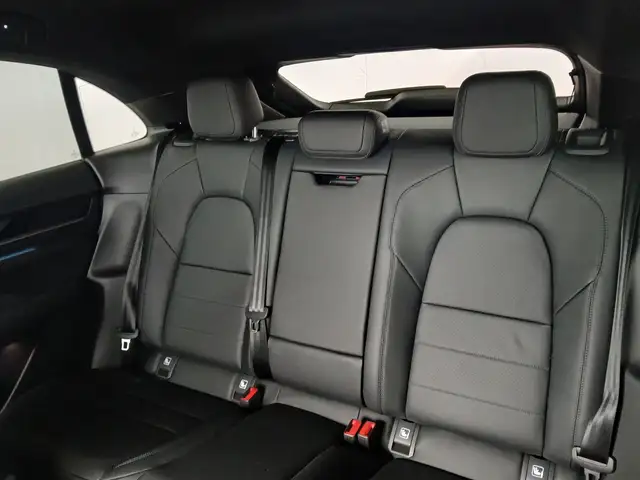 Porsche Macan 4 Ansicht 26