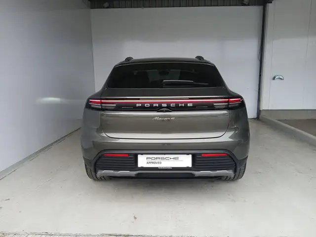 Porsche Macan 4 Ansicht 7