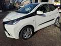 Toyota Aygo 1.0 VVT-i x-sport AIRCO ORG 53369 KM NAP VOLLEDIG Blanc - thumbnail 1