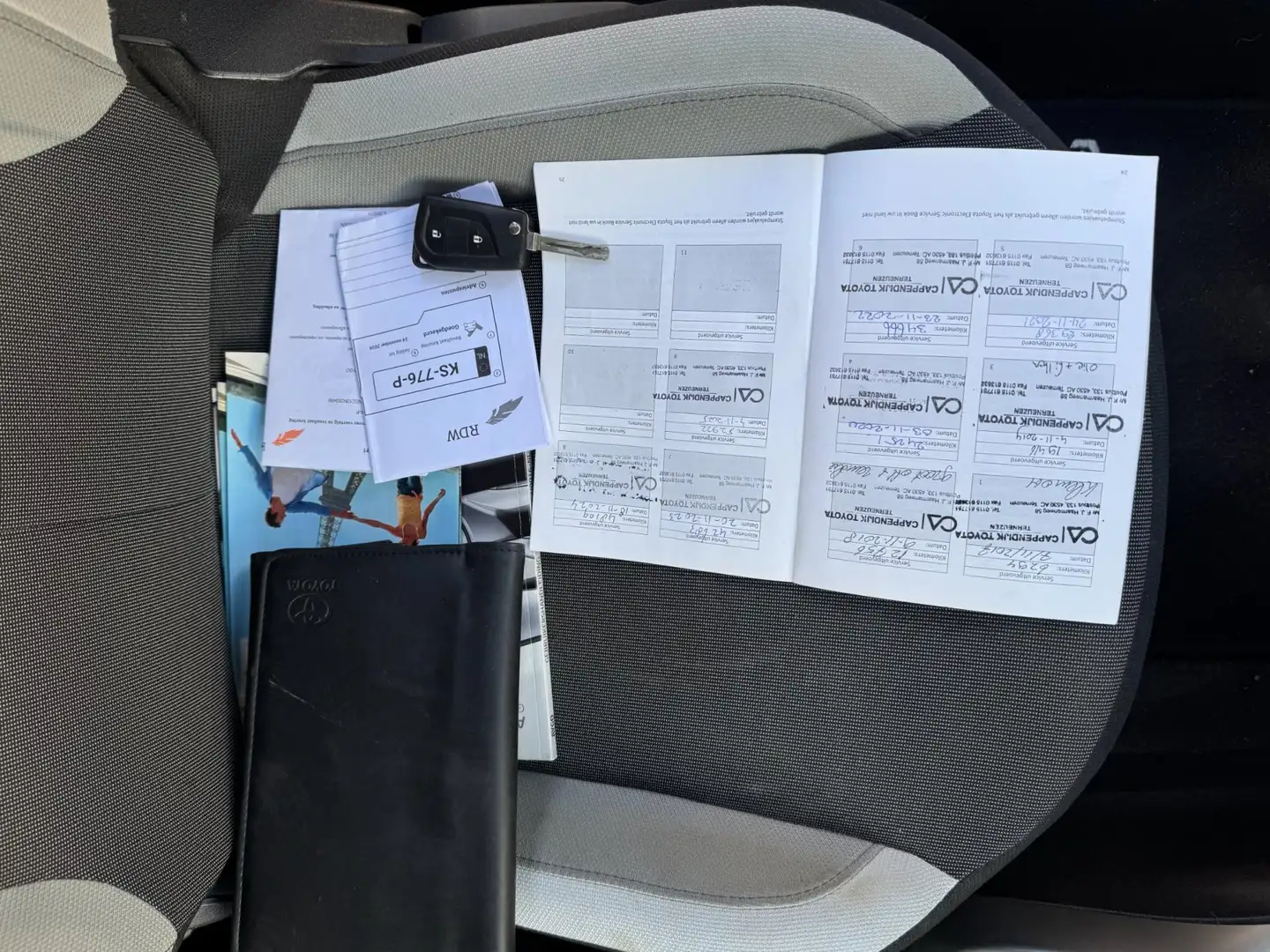 Toyota Aygo 1.0 VVT-i x-sport AIRCO ORG 53369 KM NAP VOLLEDIG Blanc - 2