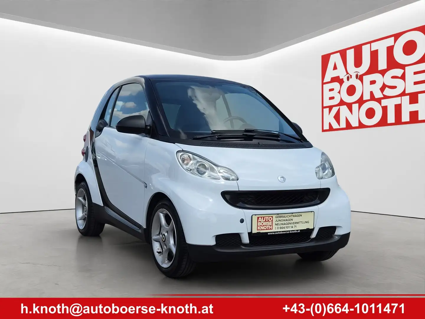 smart forTwo Micro Hybrid Drive 45 kW Schwarz - 2