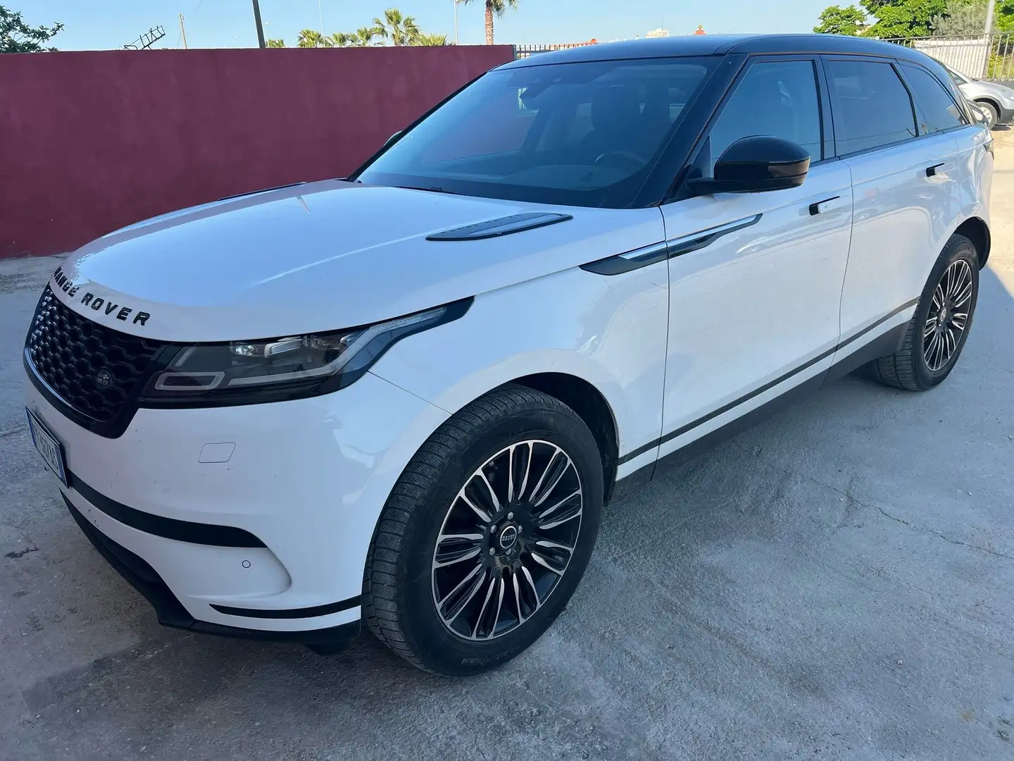 Land Rover Range Rover Velar Range Rover Velar 2.0d i4 HSE 240cv auto my20 Bianco - 1