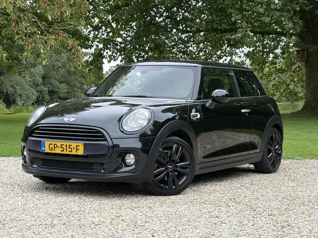 MINI John Cooper Works 1.5 Black, JCW interieur *Incl. Winterset velgen*