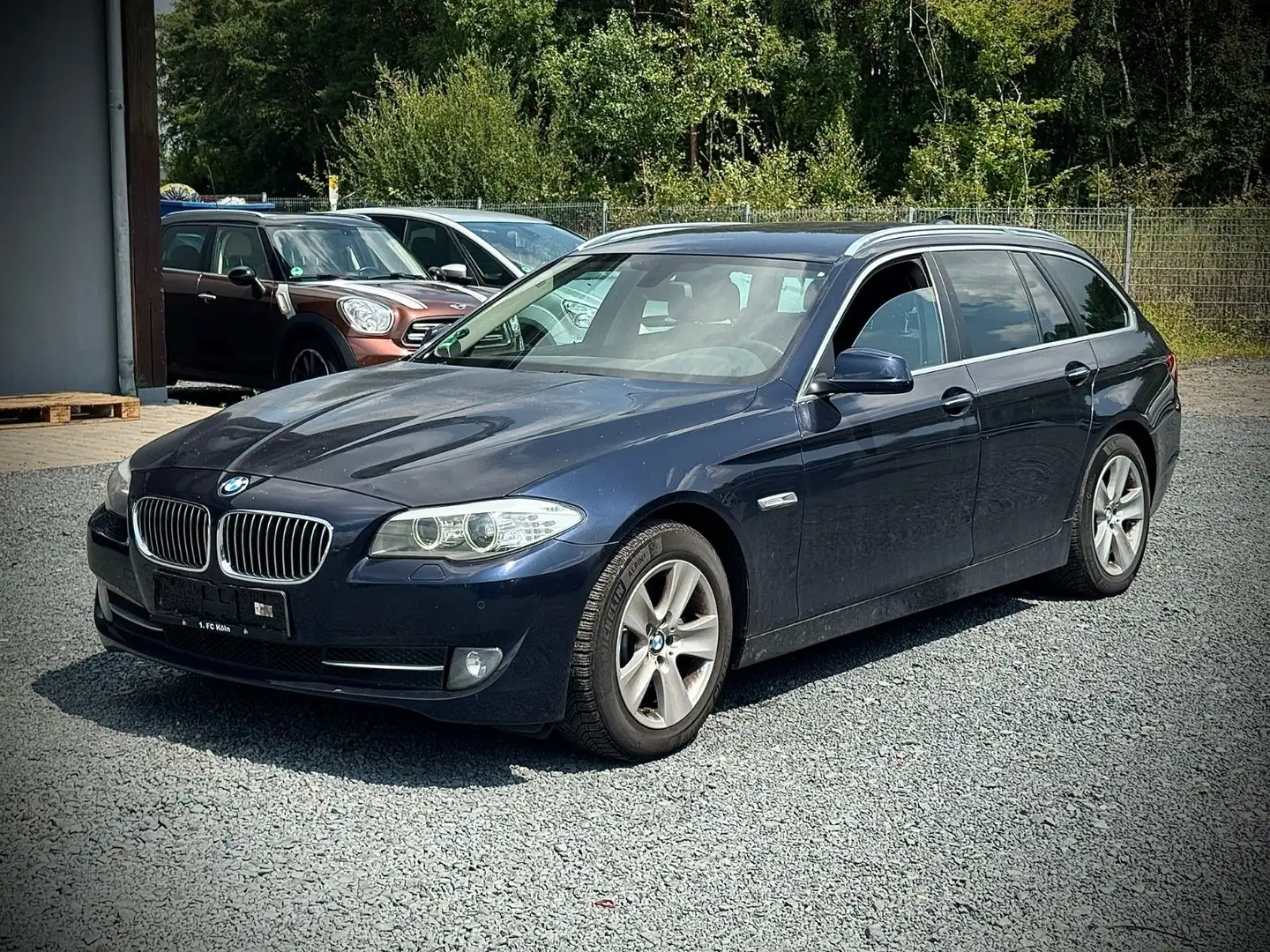 BMW 520 d*TOURING*Bi-XENON*PDC v+h*KLIMA 2x*SZH*NAVI Niebieski - 1