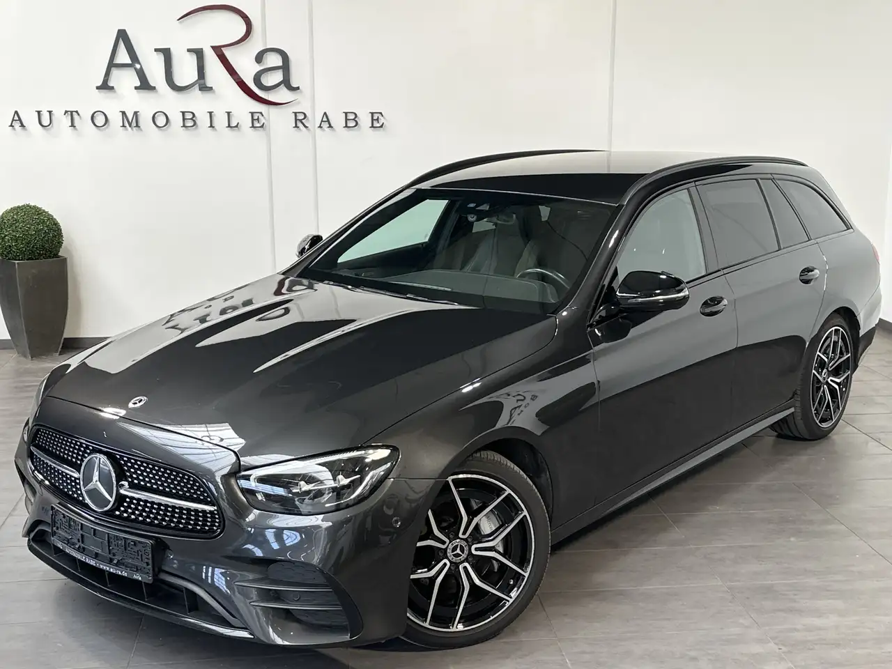 Mercedes-Benz E 200 T AMG Line NAV+LED+WIDESCEEN+KAM+AHK+1HD