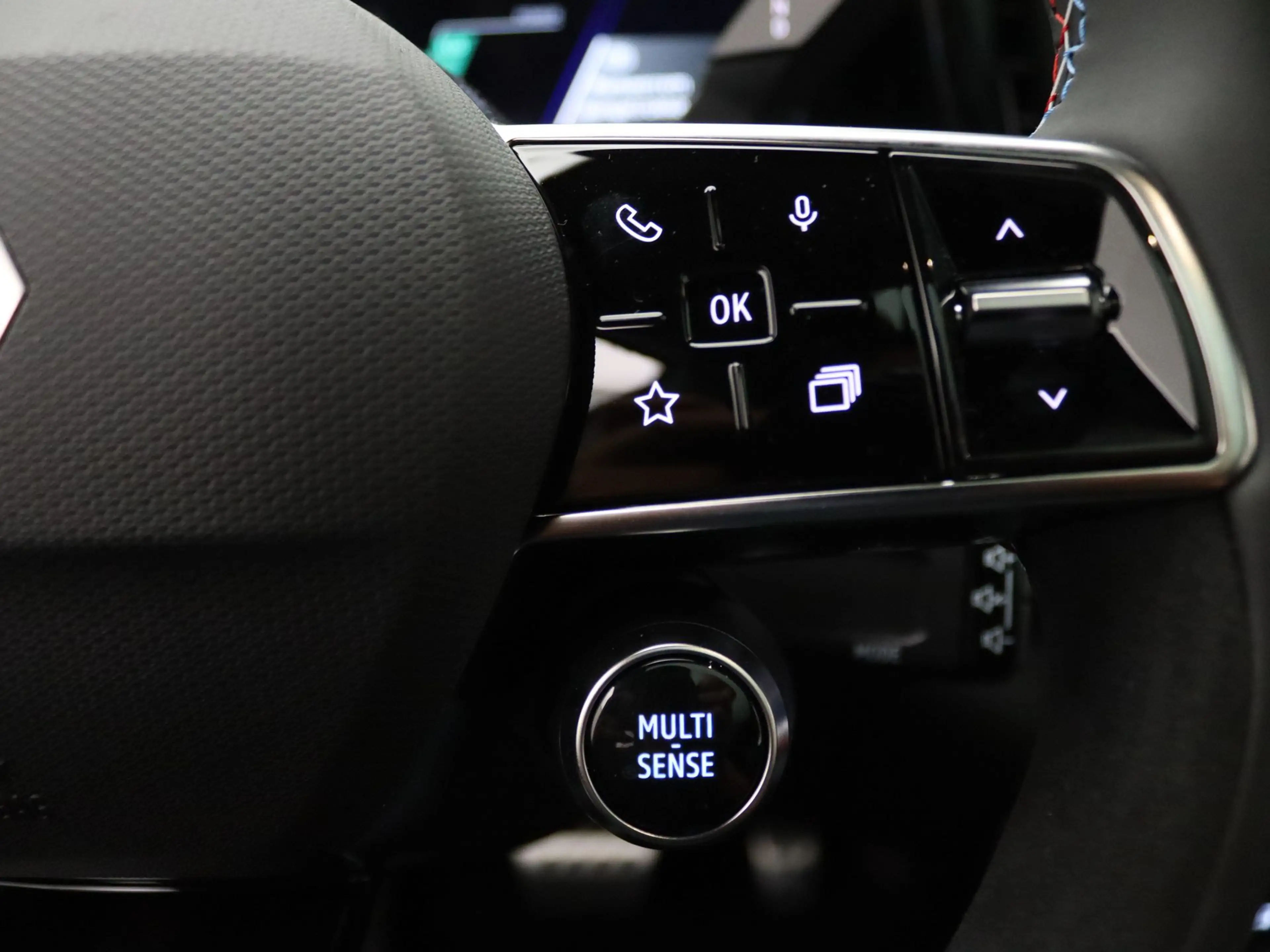 Renault Austral E-Tech full hybrid 200pk esprit Alpine 360° Camera — photo 14