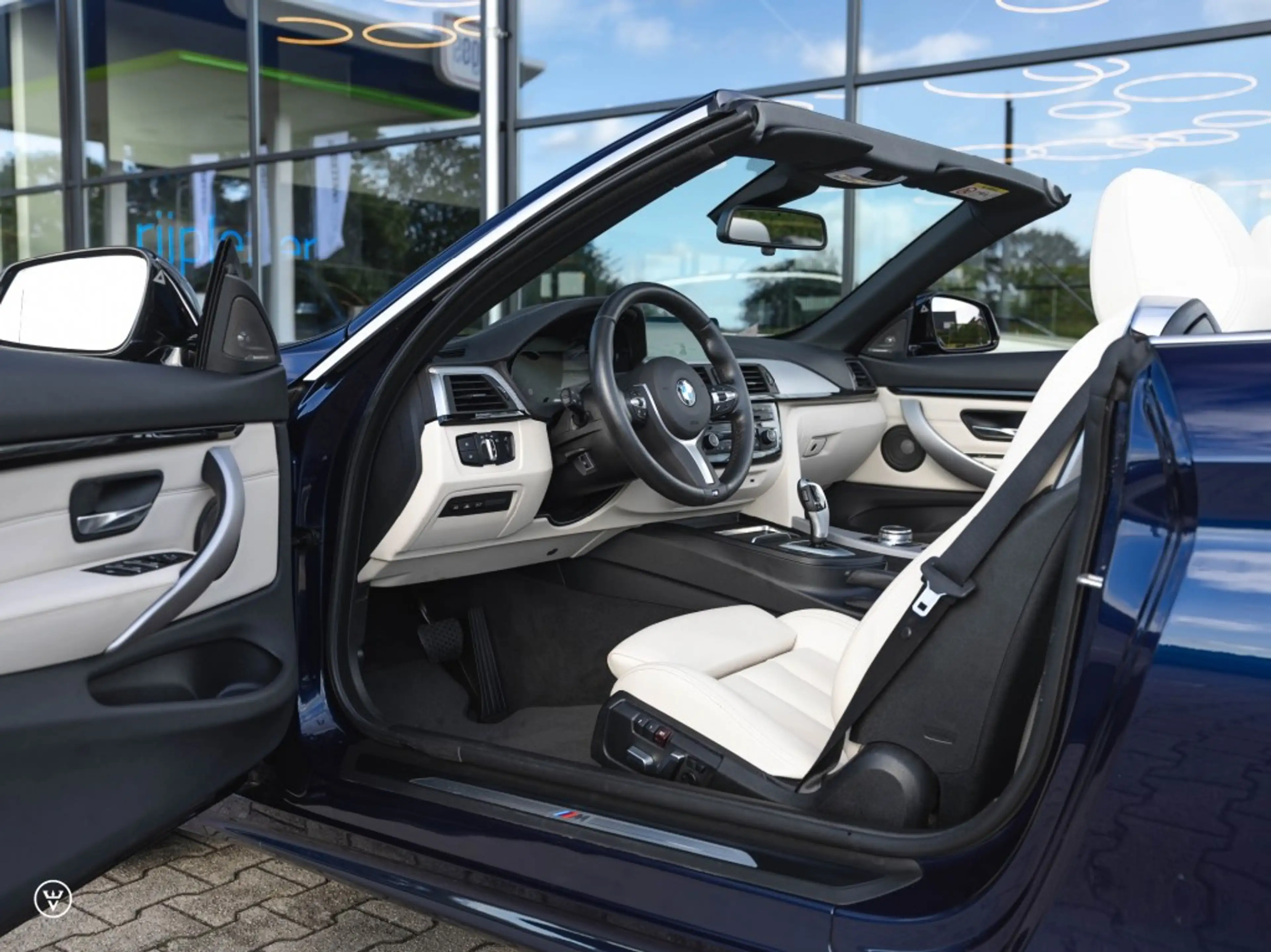 BMW 440 Cabrio LCI II â Indi, xDrive etc — photo 2