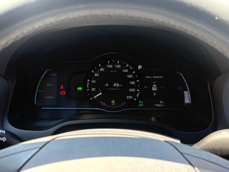 Hyundai IONIQ Ioniq HEV 1.6 GDi Executive ISG DCT — photo 10