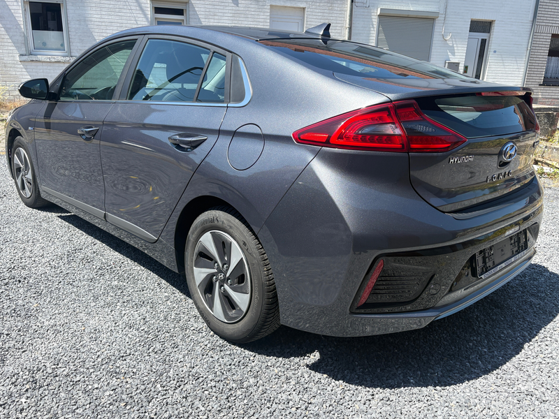 Hyundai IONIQ Ioniq HEV 1.6 GDi Executive ISG DCT — photo 4