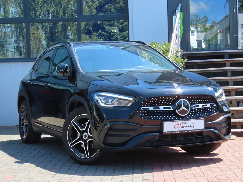 Mercedes-Benz GLA 220 d Autom. Memory Panorama 360° Standheiz.