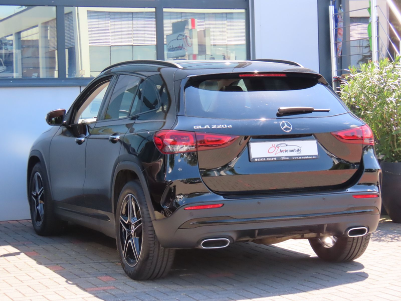 Mercedes-Benz GLA 220 d Autom. Memory Panorama 360° Standheiz. — photo 13