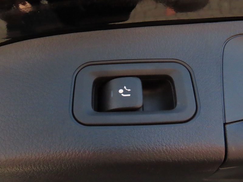 Mercedes-Benz GLA 220 d Autom. Memory Panorama 360° Standheiz. — photo 11