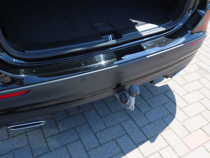 Mercedes-Benz GLA 220 d Autom. Memory Panorama 360° Standheiz. — photo 10
