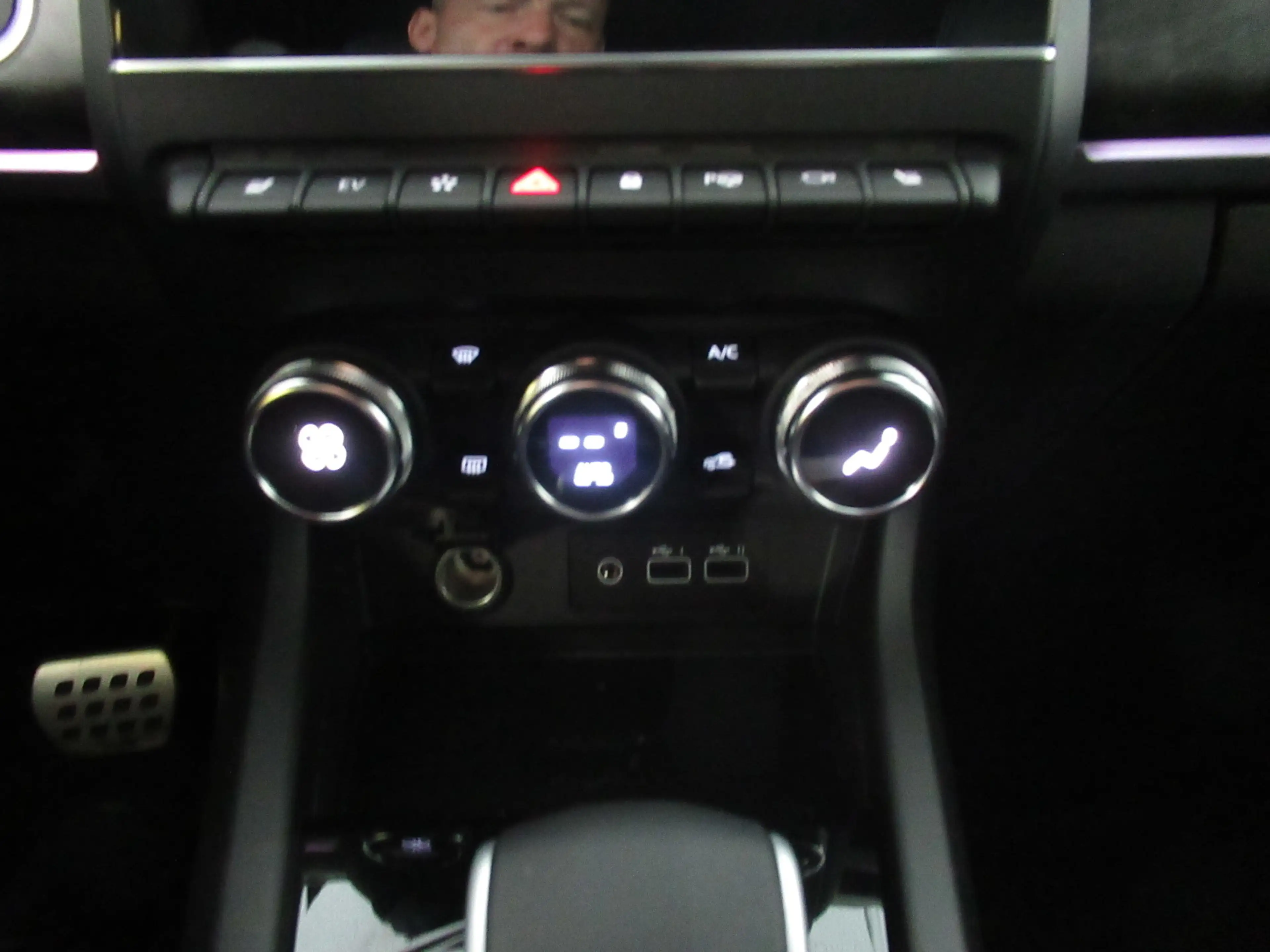 Renault Arkana Esprit Alpine E-Tech Full Hybrid 145 — photo 11