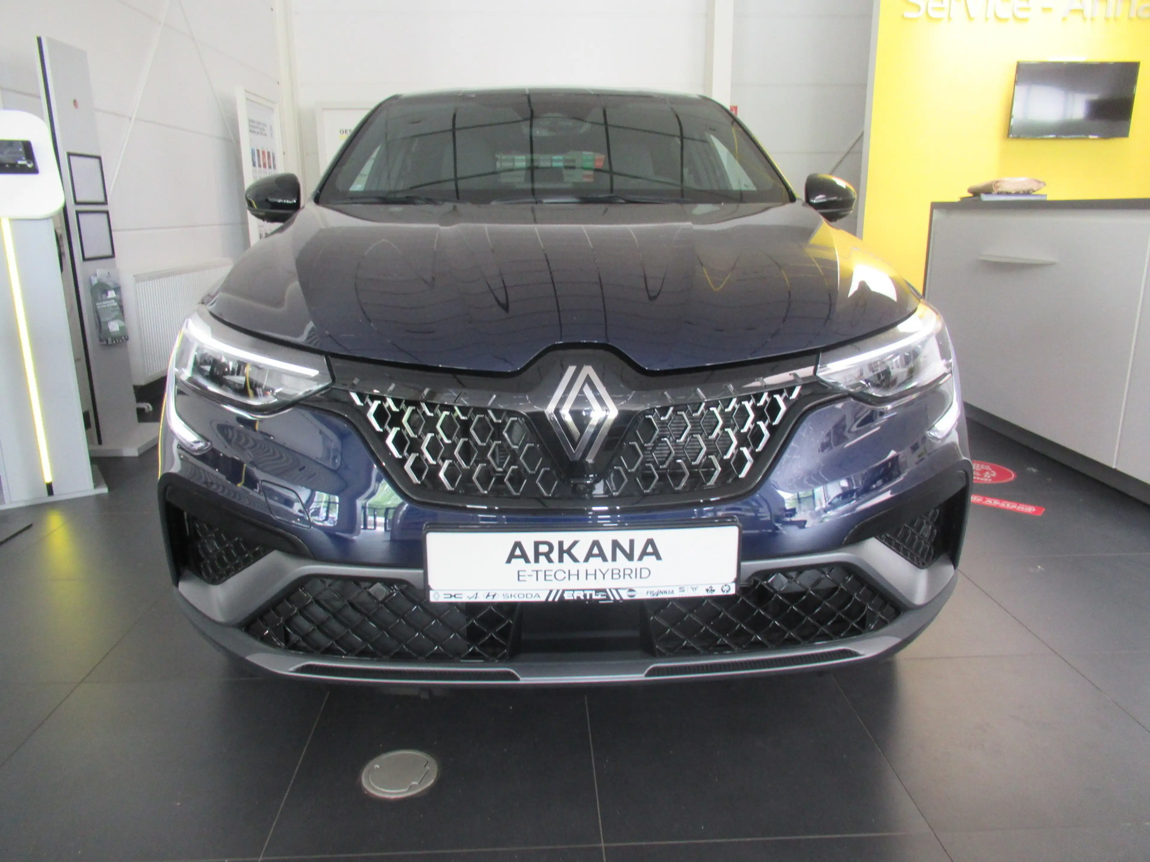 Renault Arkana Esprit Alpine E-Tech Full Hybrid 145 — photo 2