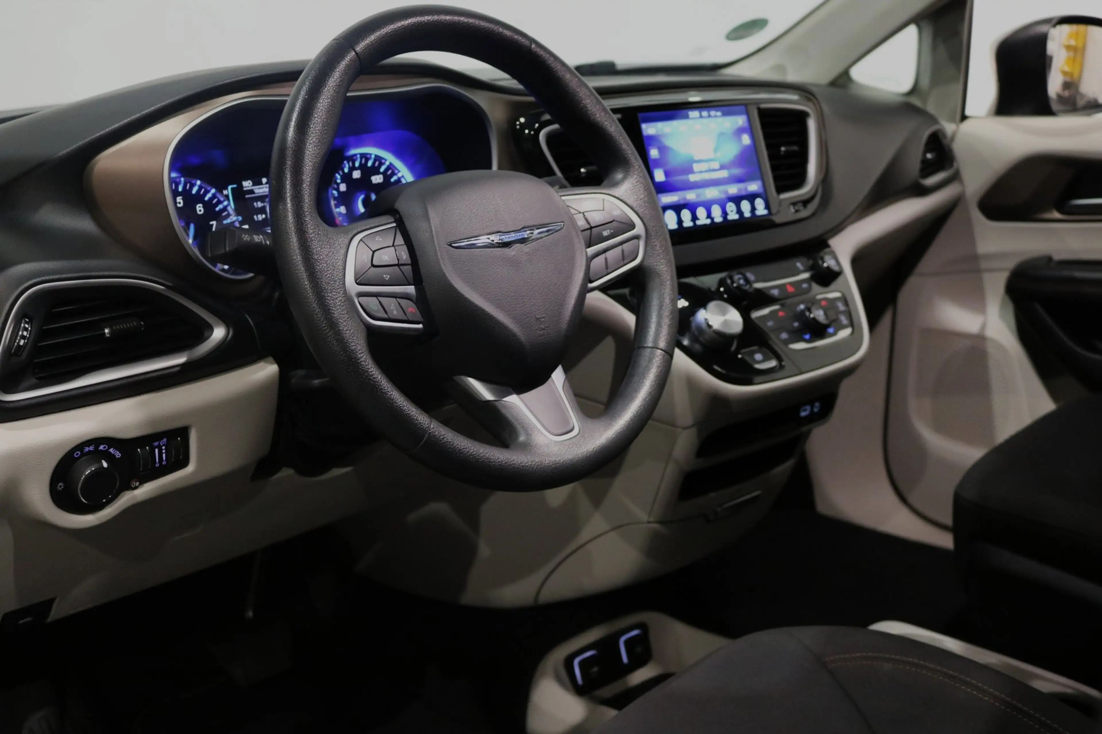 Chrysler Pacifica 3.6 V6 AUTOMAAAT 7 Zits Limited AIRCO NAVI Elek sc — photo 16
