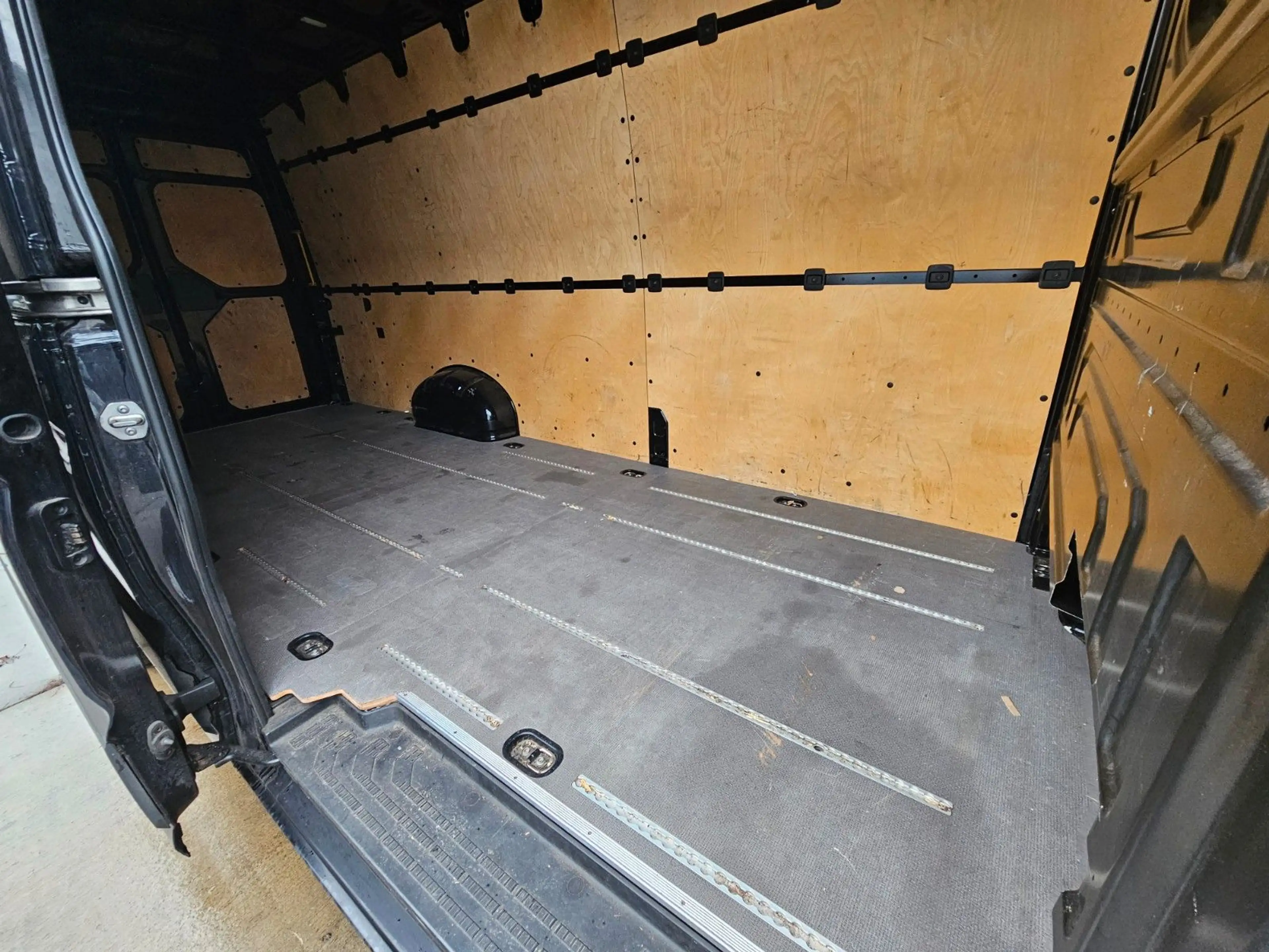 Volkswagen Crafter 35 lang plus Hochdach FWD Maxi Jumbo — photo 10