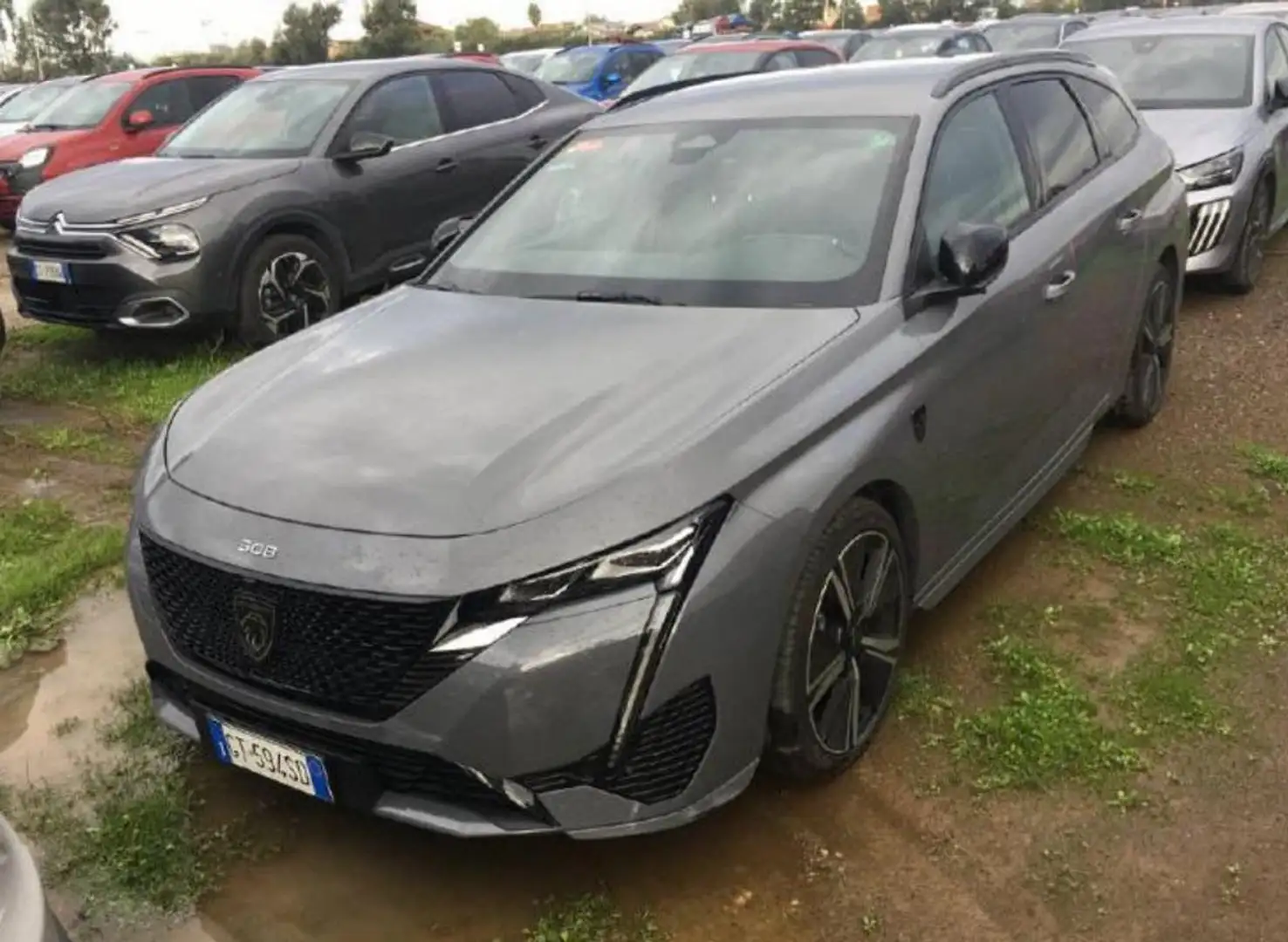 Peugeot 308 PureTech Turbo 130 S&S EAT8 SW GT Grau - 1