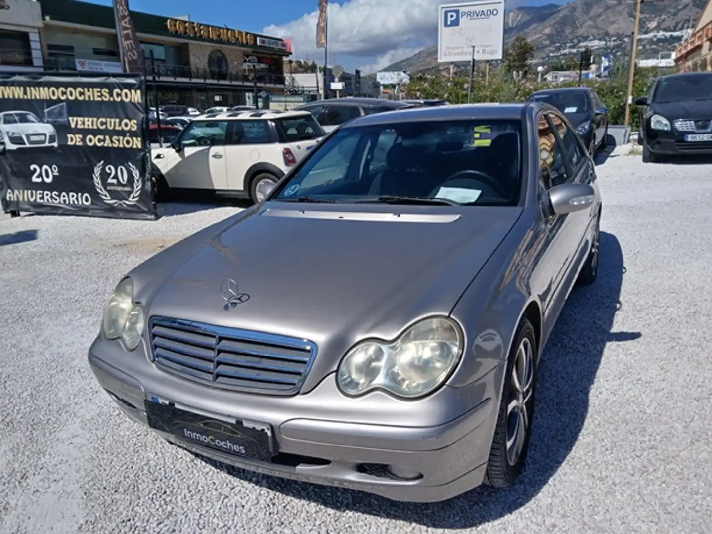 Mercedes-Benz C 180 Elegance Beige - 1