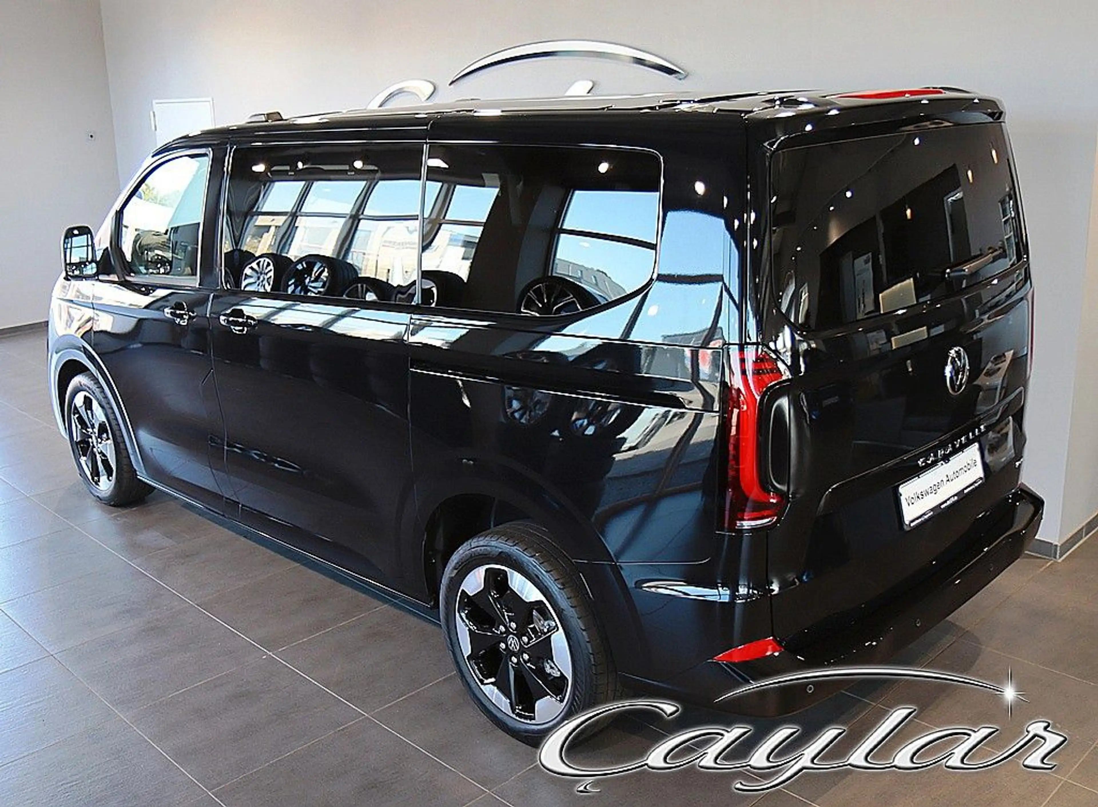 Volkswagen T7 Caravelle T7 CARAVELLE TDI ALLRAD 8SITZE PANO LEDER STANDH — photo 10