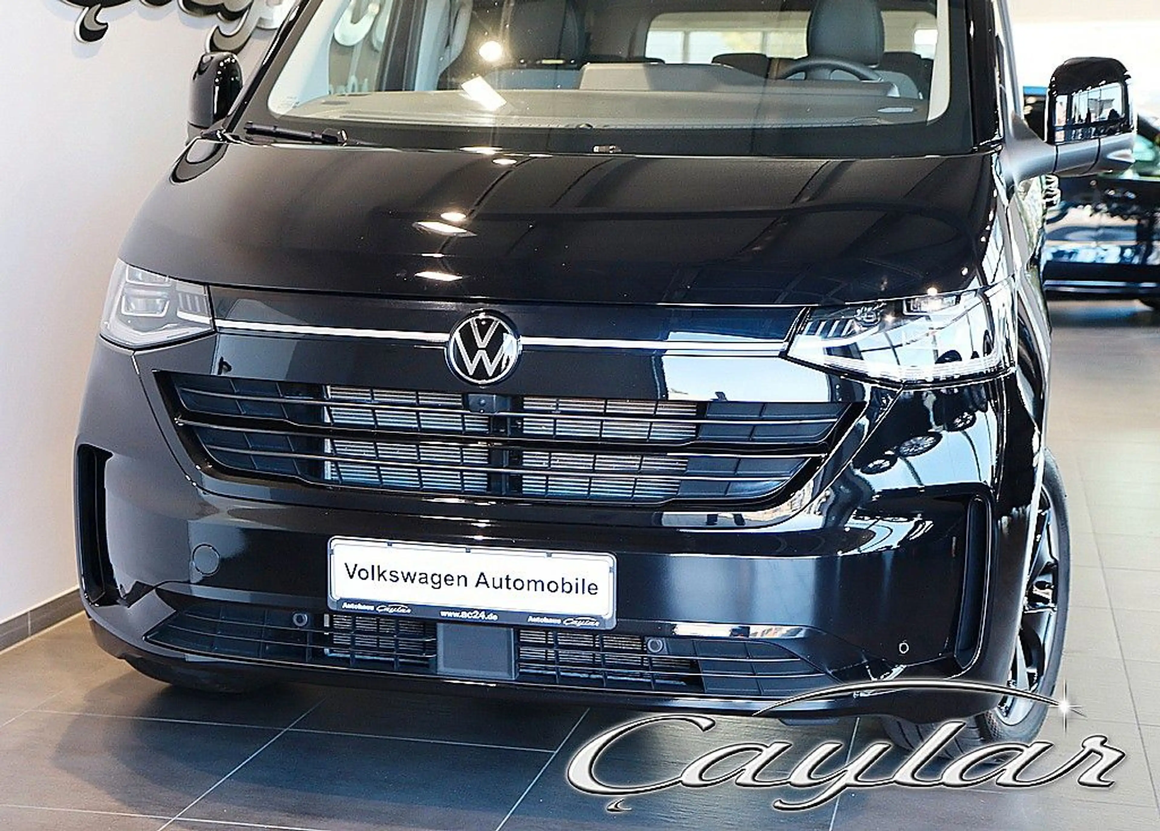 Volkswagen T7 Caravelle T7 CARAVELLE TDI ALLRAD 8SITZE PANO LEDER STANDH — photo 13