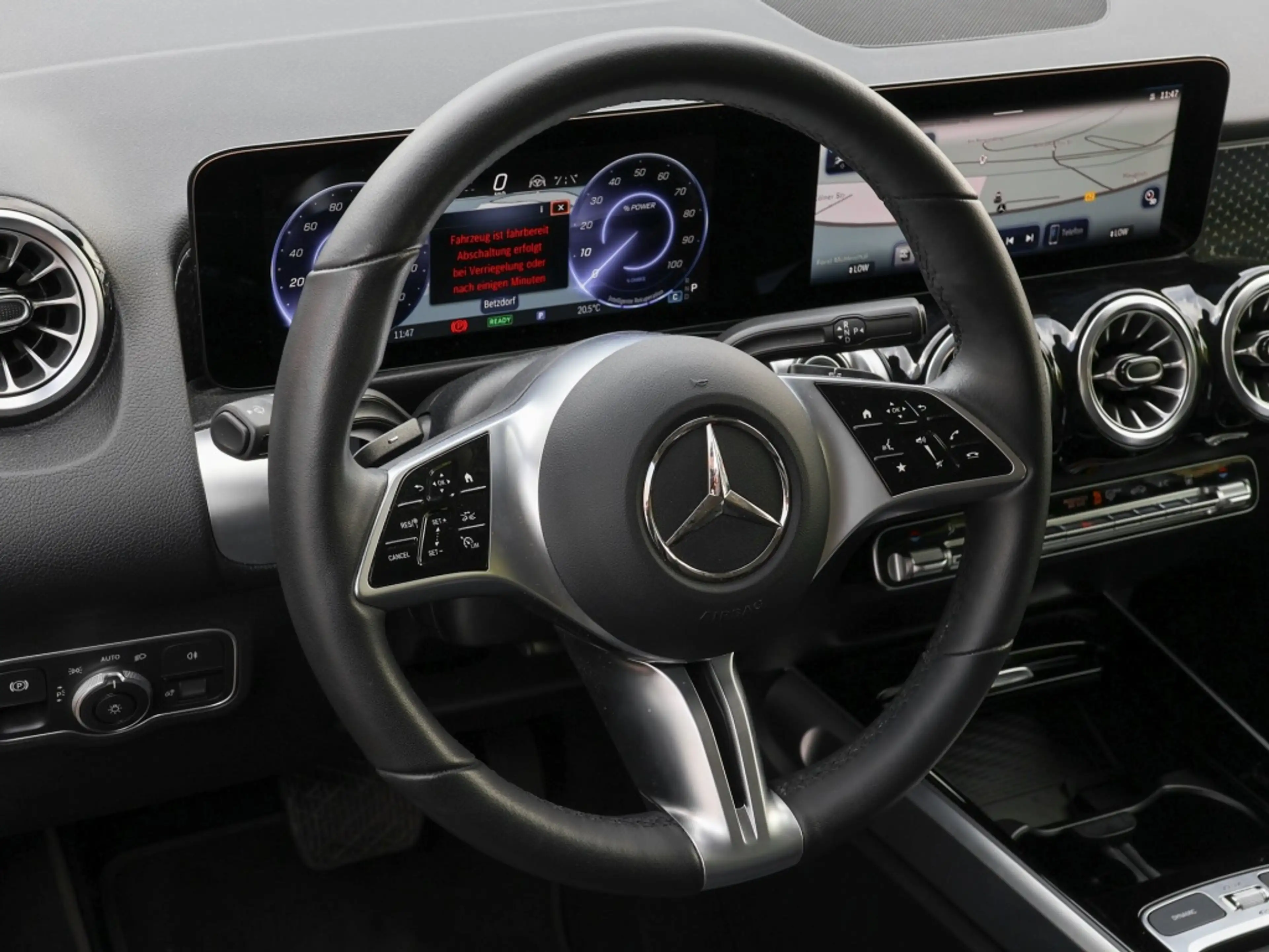 Mercedes-Benz EQB 250 + Progressive/360/Distr/7.Sitzer/Keyl/18" — photo 13