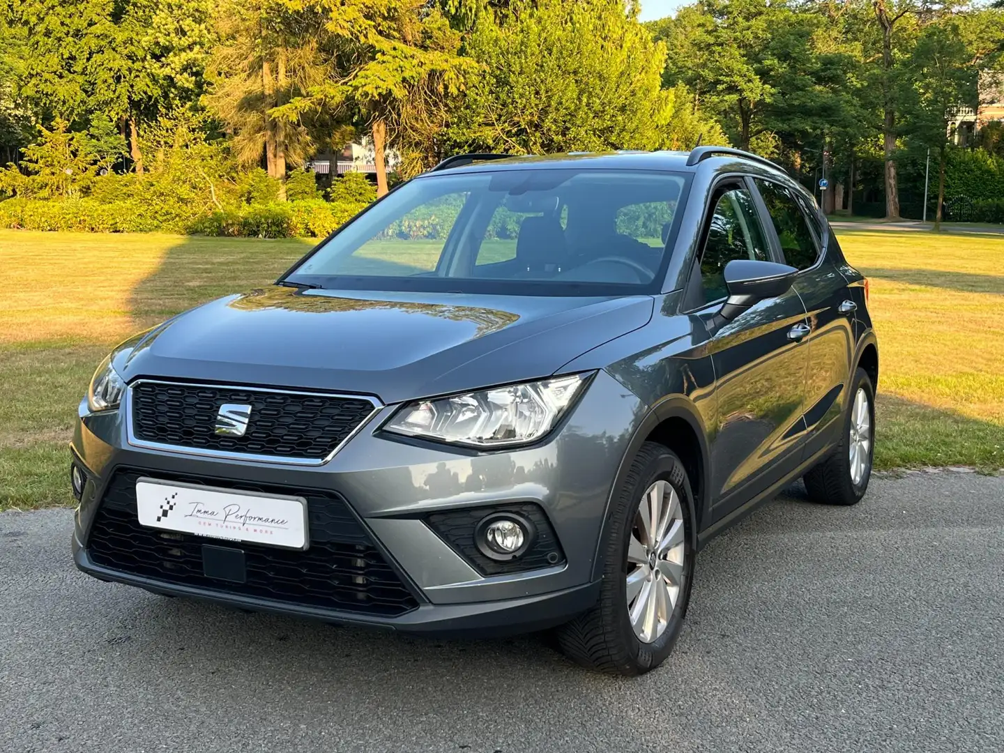 SEAT Arona 1.6 TDI Style Gris - 2