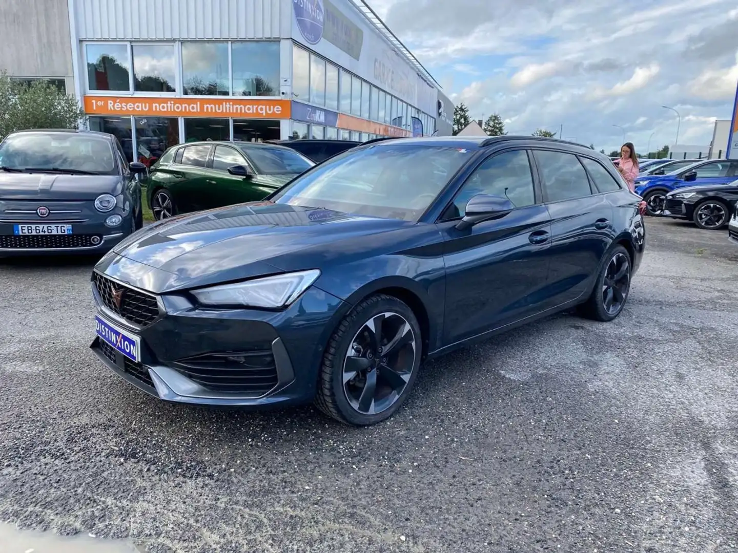 CUPRA Leon 1.5 ETSI 150CH DSG + TOIT OUVRANT + SON BEATS Grau - 1
