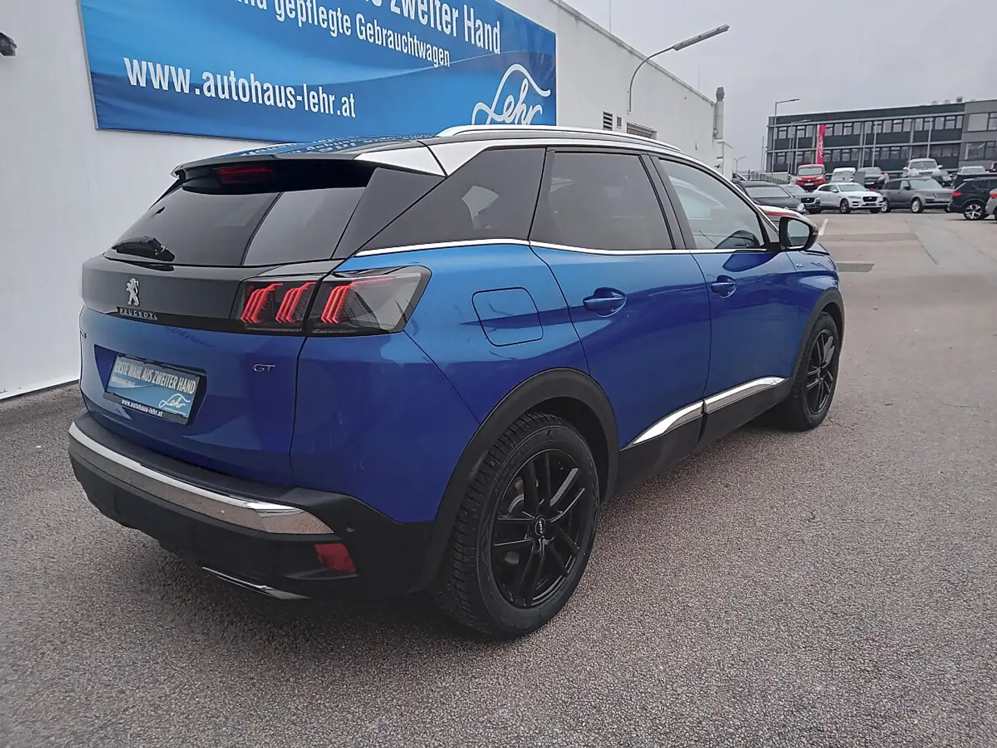 Peugeot 3008 BlueHDi 130 S&S EAT8 GT Blau - 2
