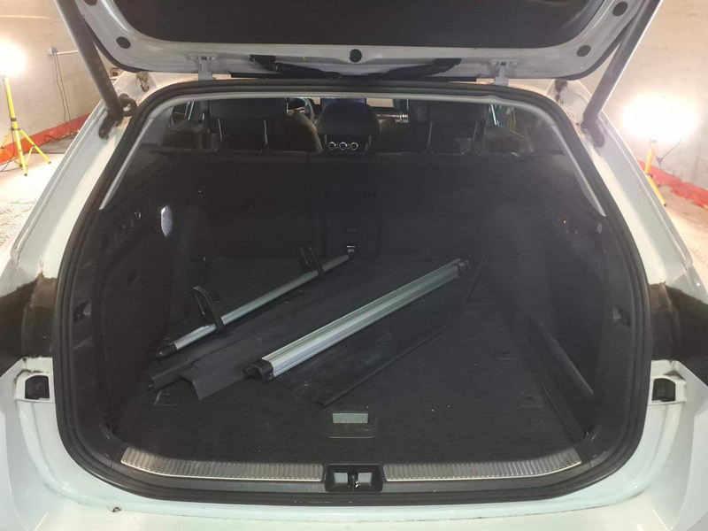 Skoda Superb L&K TDI 4x4 STNDHZ PANO AHK SITZBLF 360° — photo 5