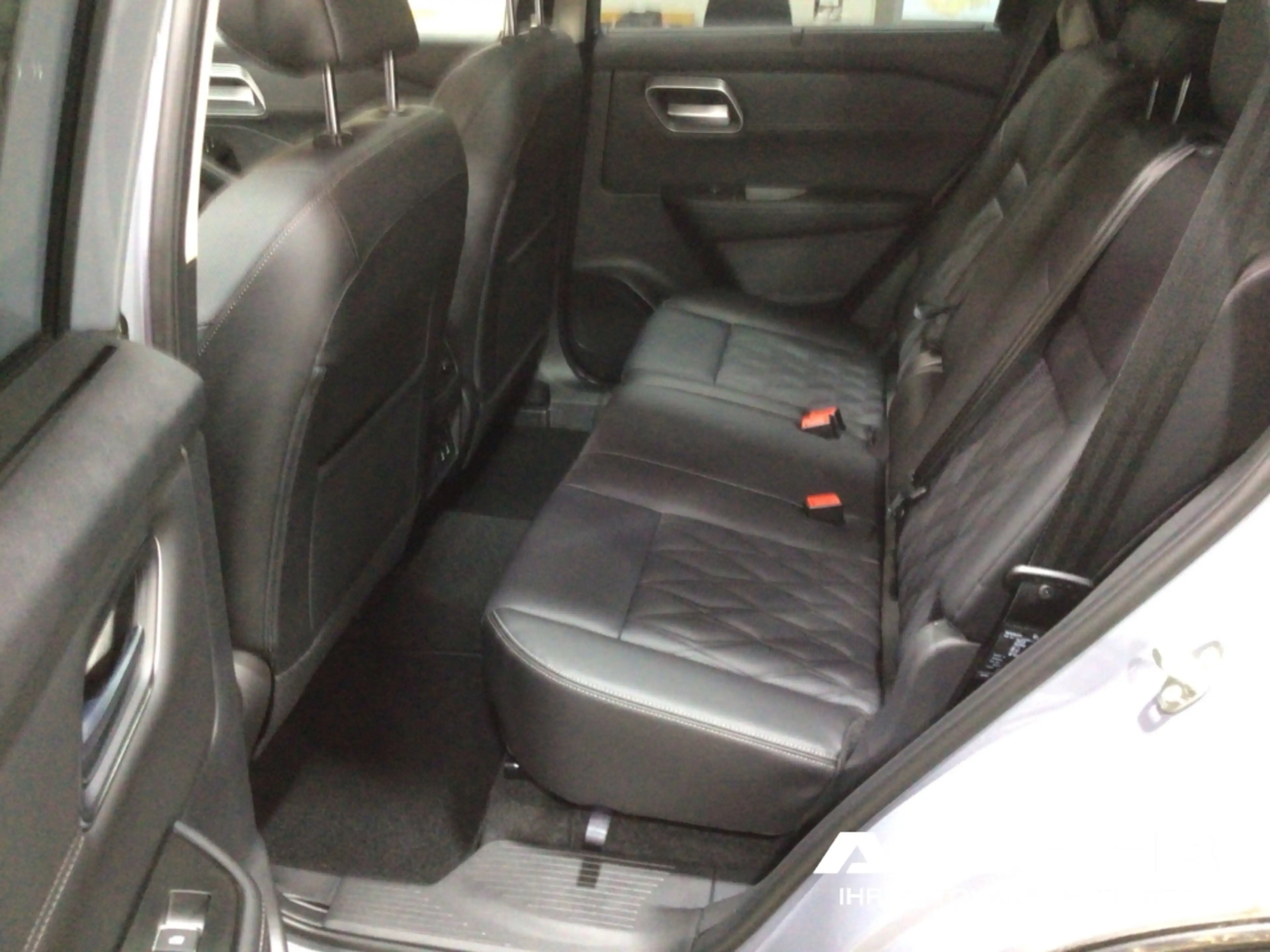 Nissan X-Trail X-TRAIL 1.5VCT e4ORCE 213PS 4x4 Tekna+ 7 Sitze 20' — photo 7