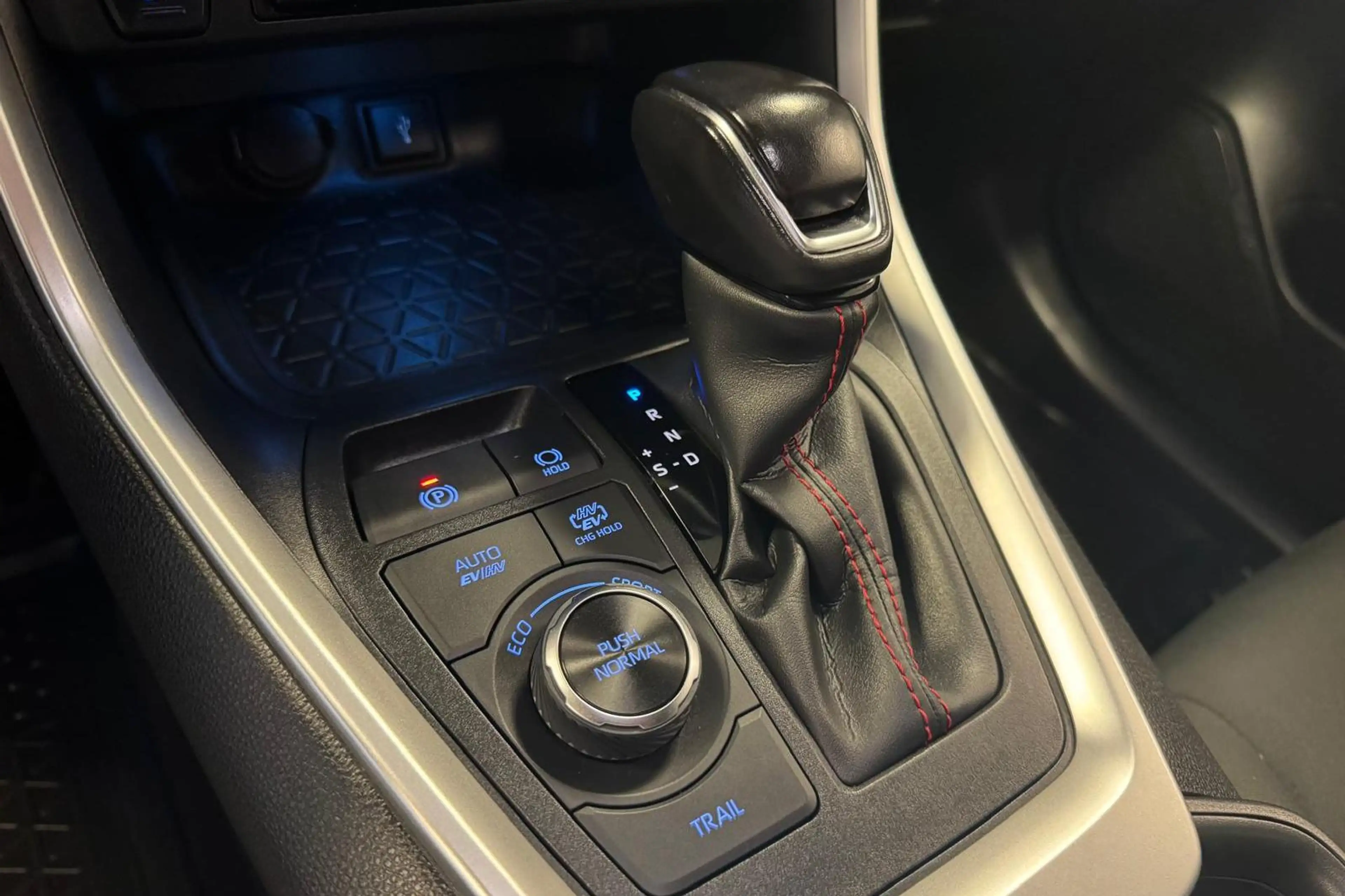Toyota RAV 4 2.5 Plug-in Hybrid AWD Style | Adaptive Cruise | N — photo 14