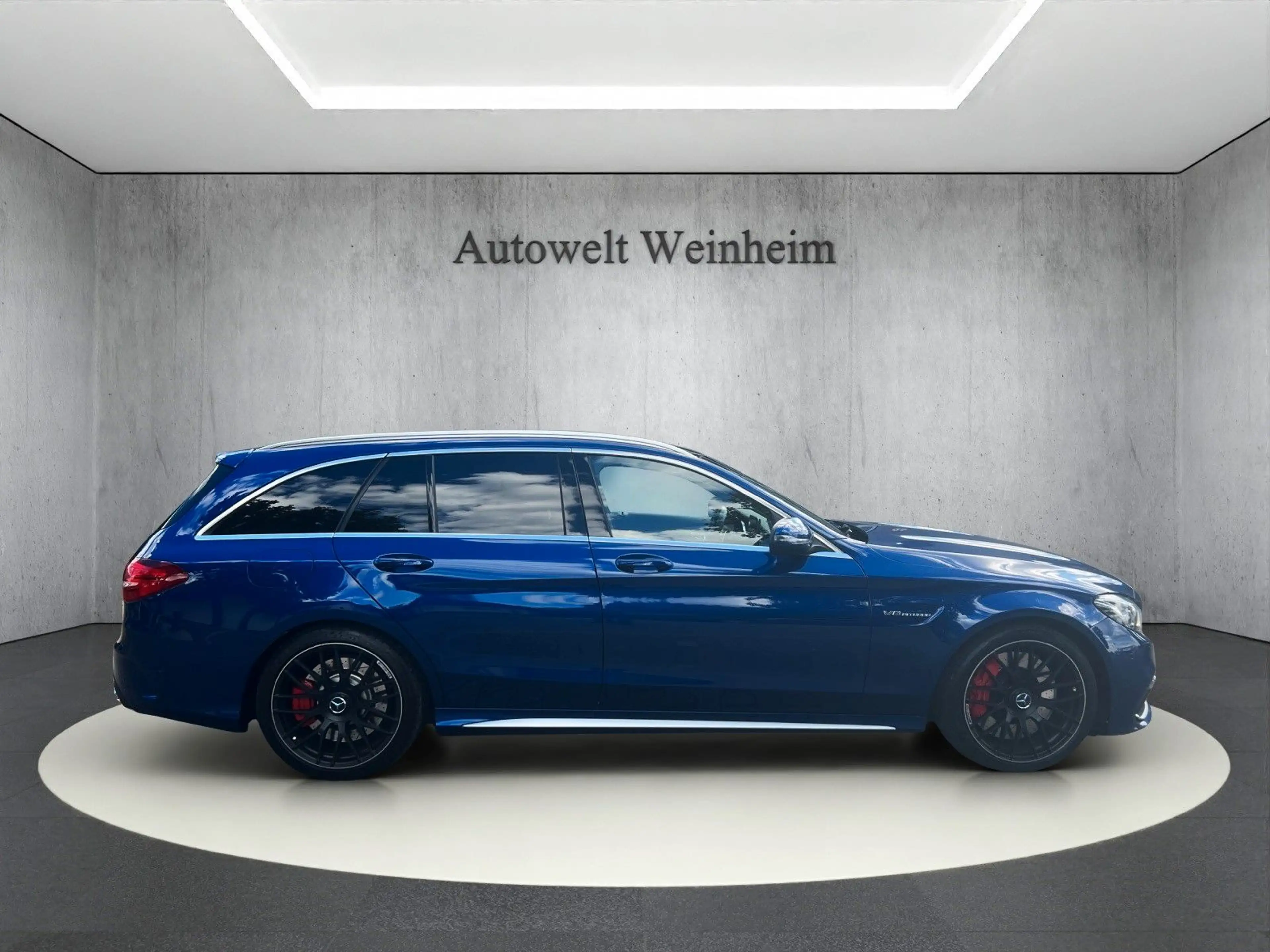 Mercedes-Benz C 63 AMG C-63 S-AMG°PANORAMA°V8°KAM°LEDER°LED°KLAP-AUSPUF — photo 8