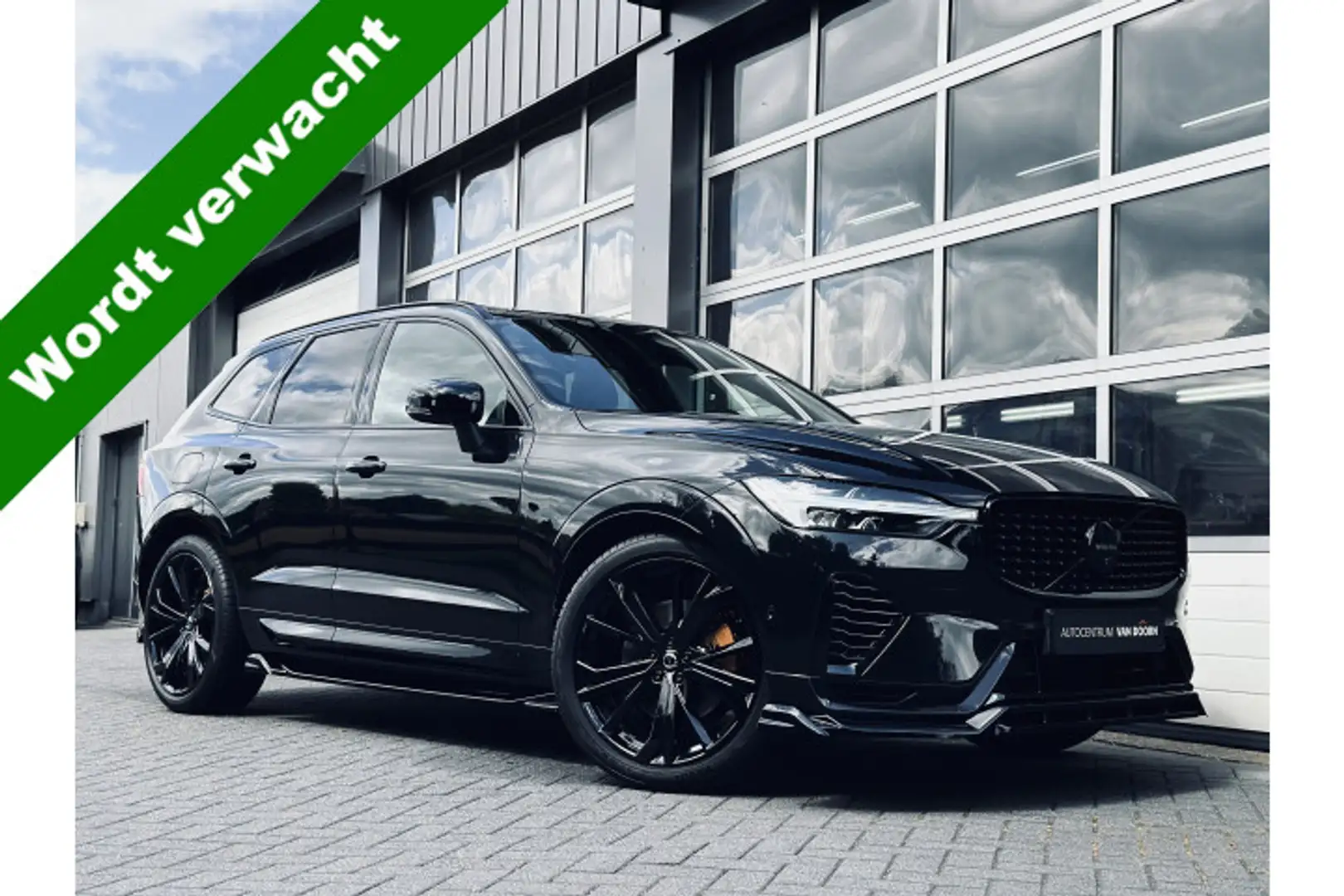 Volvo XC60 2.0 T8 hybrid AWD | Dark Label | Panodak | Luchtve Noir - 1