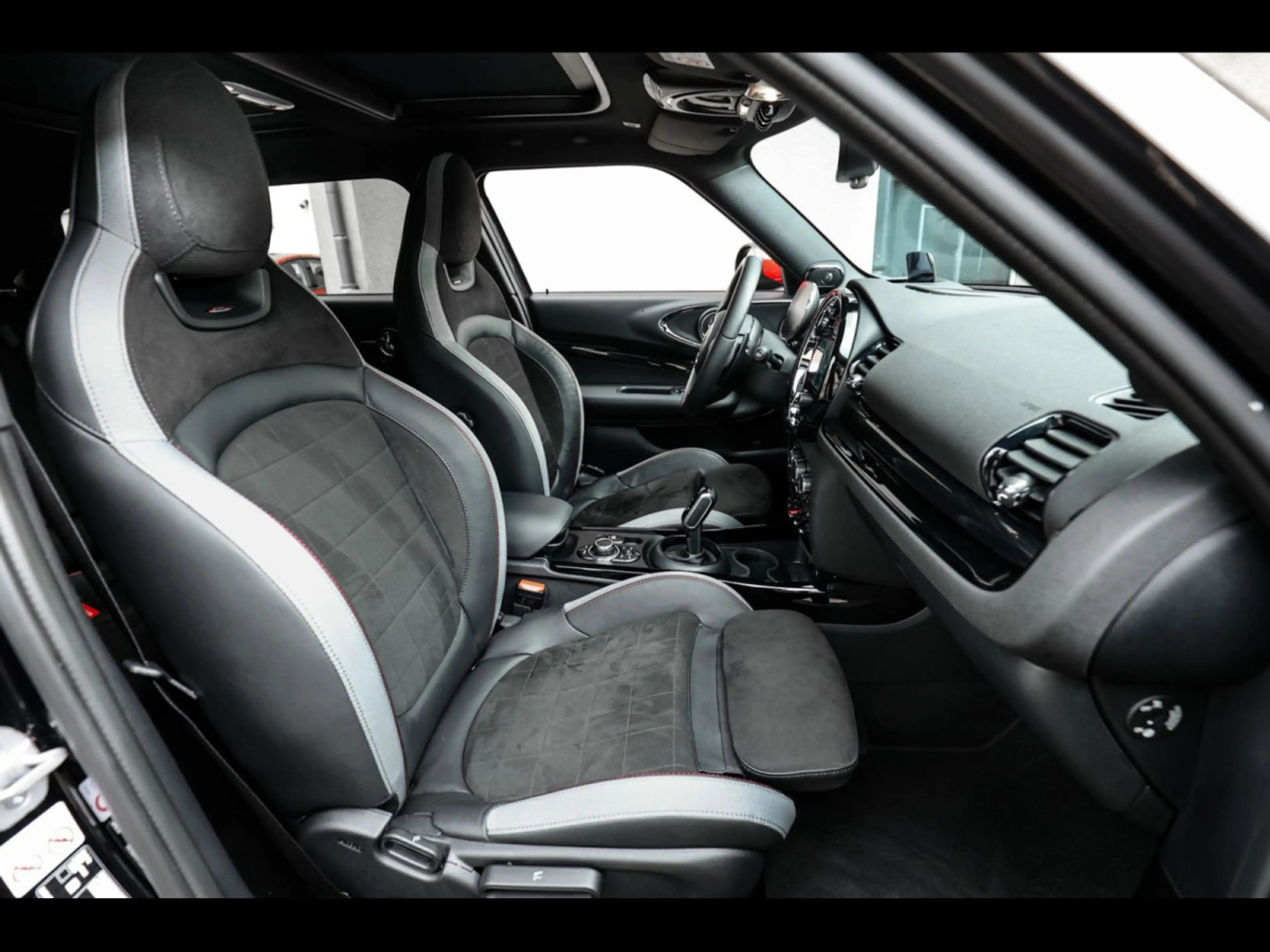 MINI John Cooper Works Clubman ALL4°KAM°PANO°HUD°ACC°CARPLAY°HK — photo 12