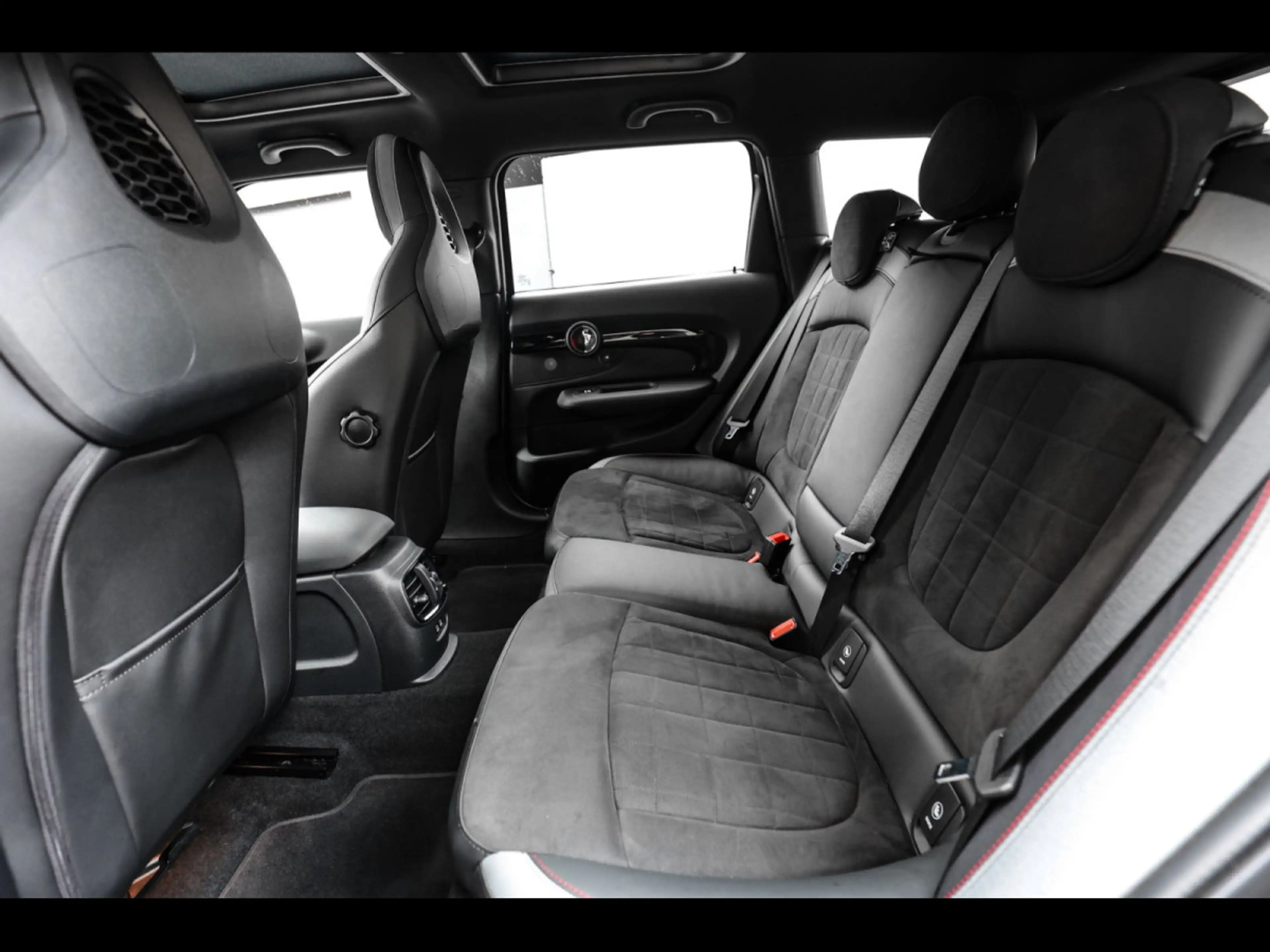 MINI John Cooper Works Clubman ALL4°KAM°PANO°HUD°ACC°CARPLAY°HK — photo 13