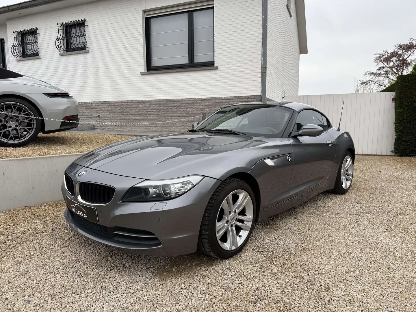 BMW Z4 2.5iA sDrive23i  E 89 ONDERHOUDSHISTORIEK Gris - 1
