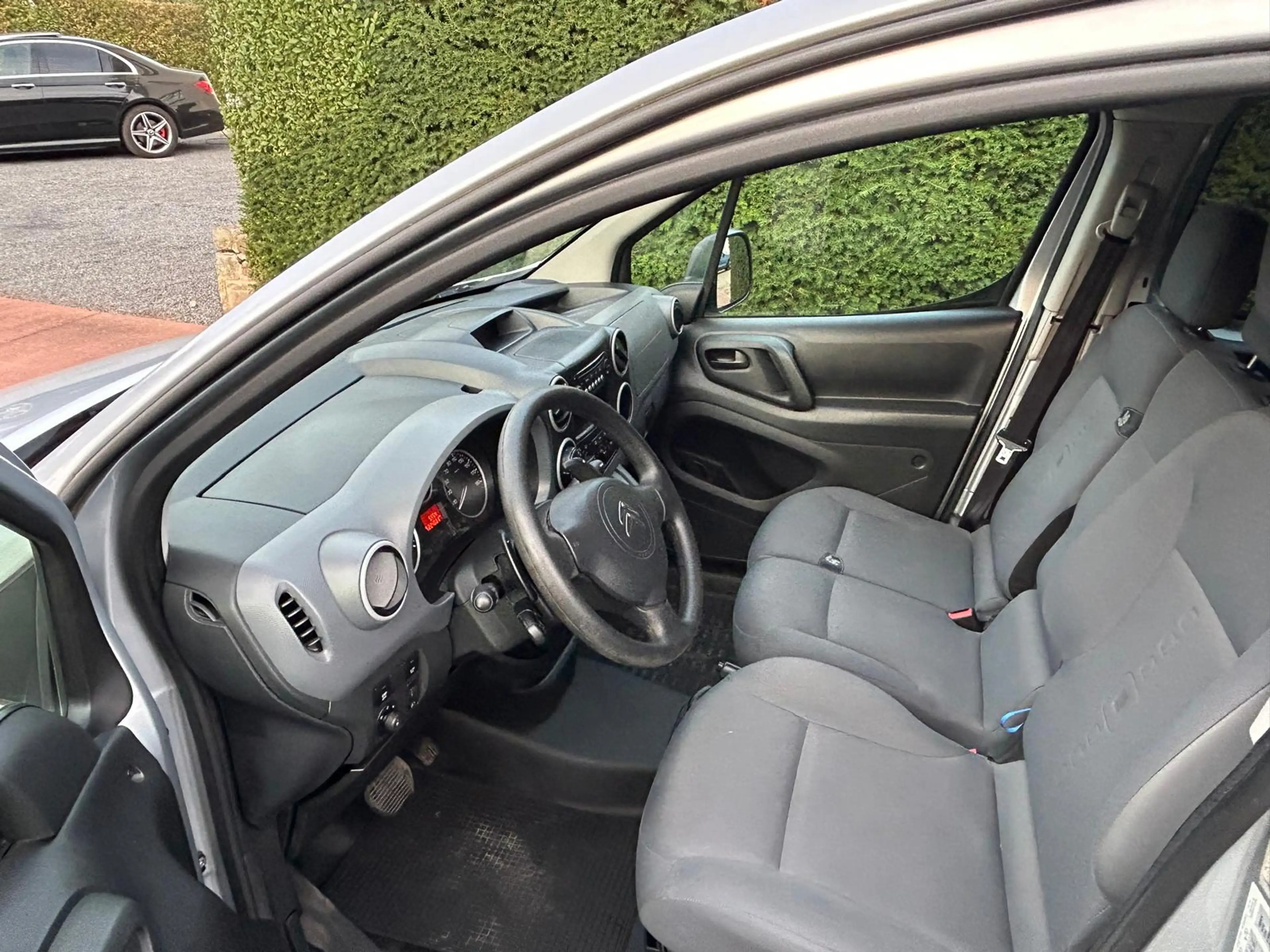 Citroen Berlingo 1.6 HDi Court/Kort Pro — photo 5