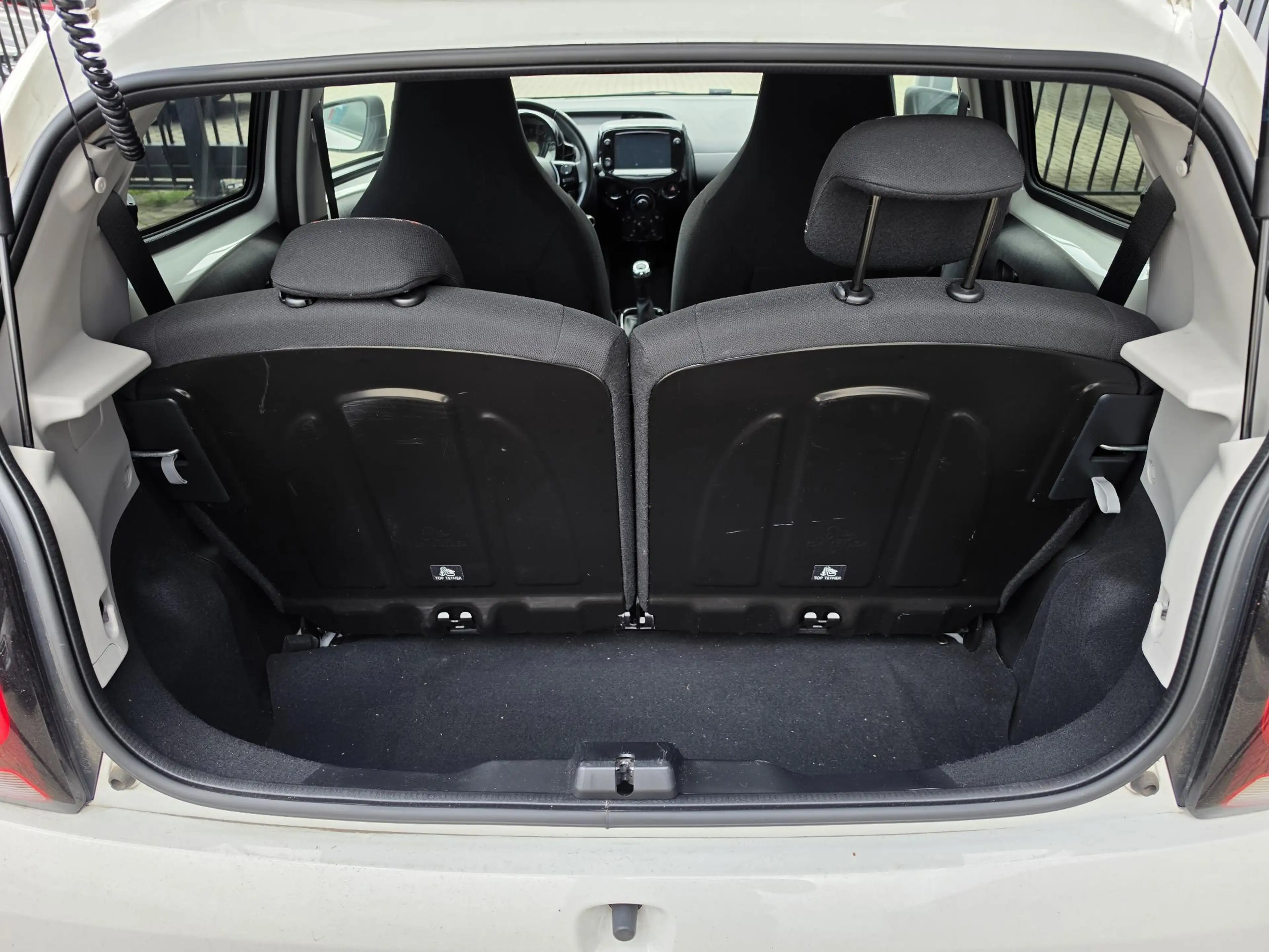 Citroen C1 1.0 VTi Feel | Bluetooth | CarPlay | Camera | — photo 13