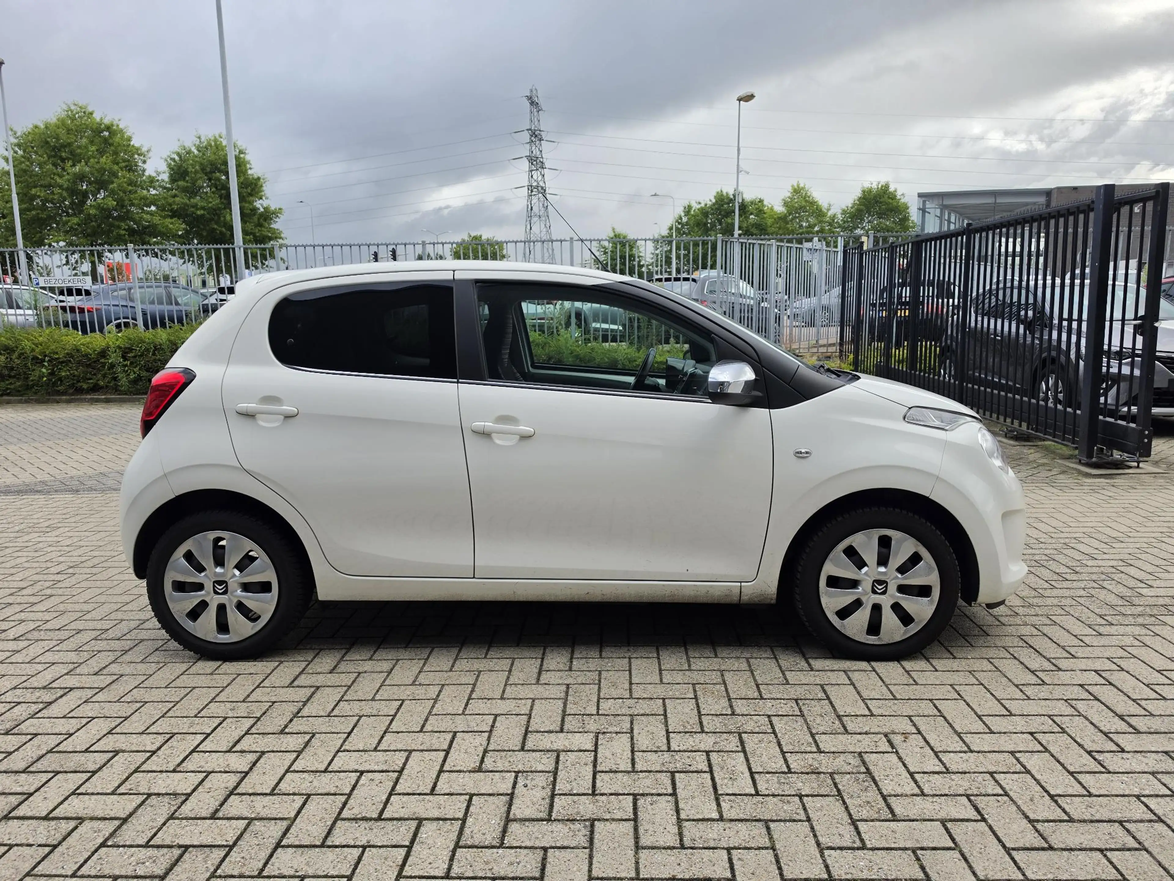 Citroen C1 1.0 VTi Feel | Bluetooth | CarPlay | Camera | — photo 19