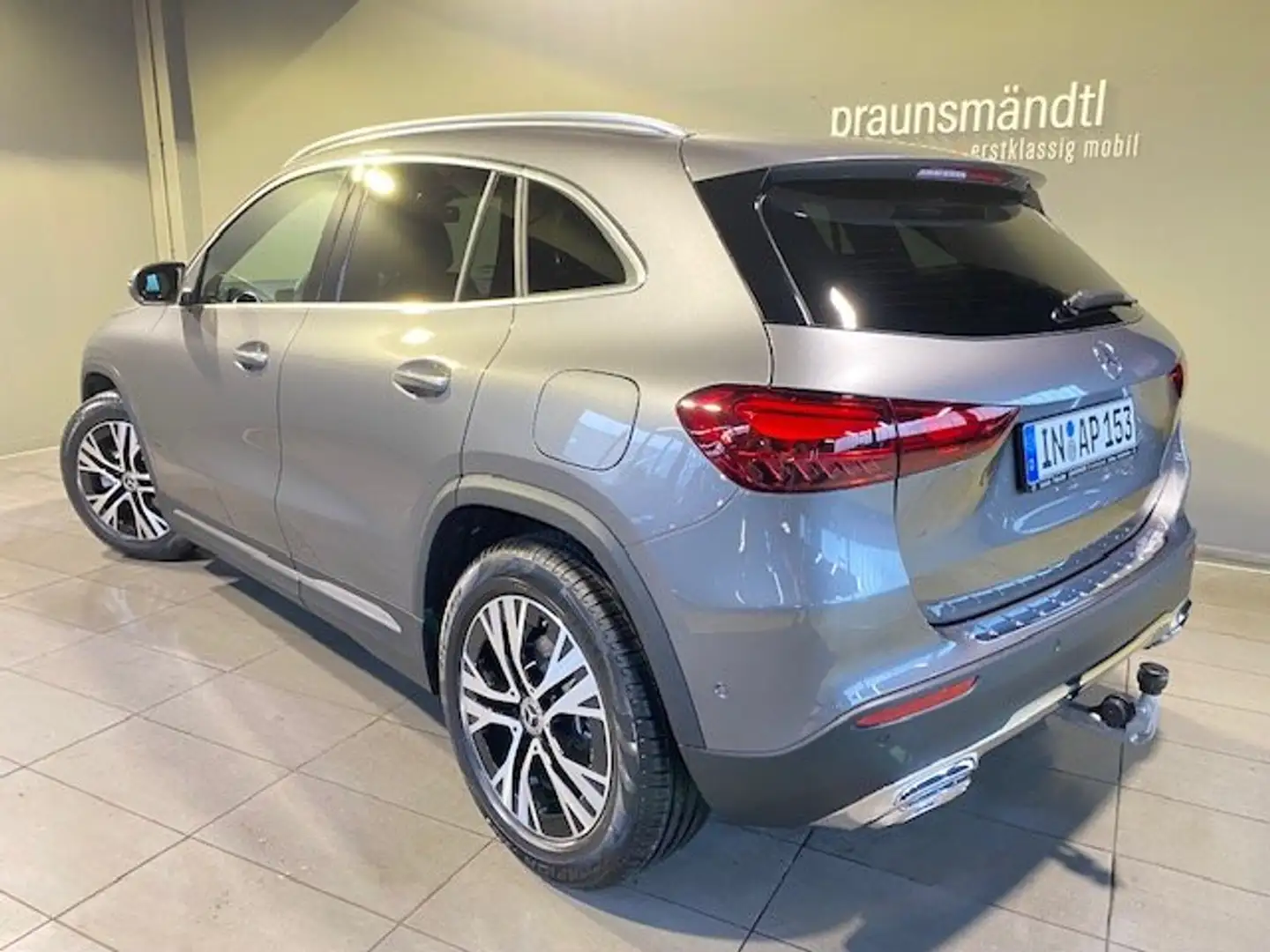 Mercedes-Benz GLA 200 d 4M Progressive AHK/eleHeck/Totw/Kamera Grau - 2