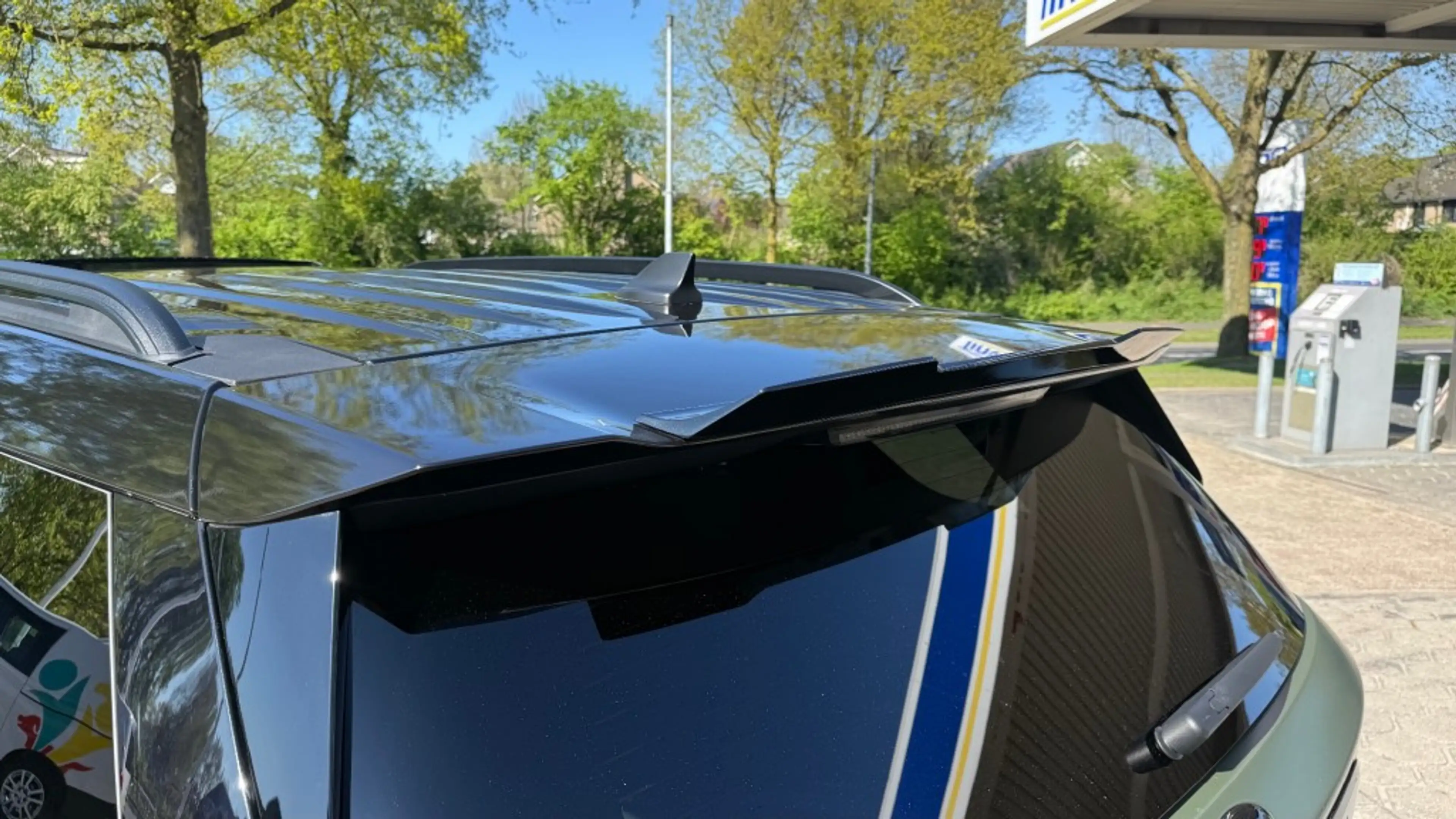 Ford Explorer 3.0 V6 EB PHEV ST-LINE / ARMY EDITION / 20inch — photo 28