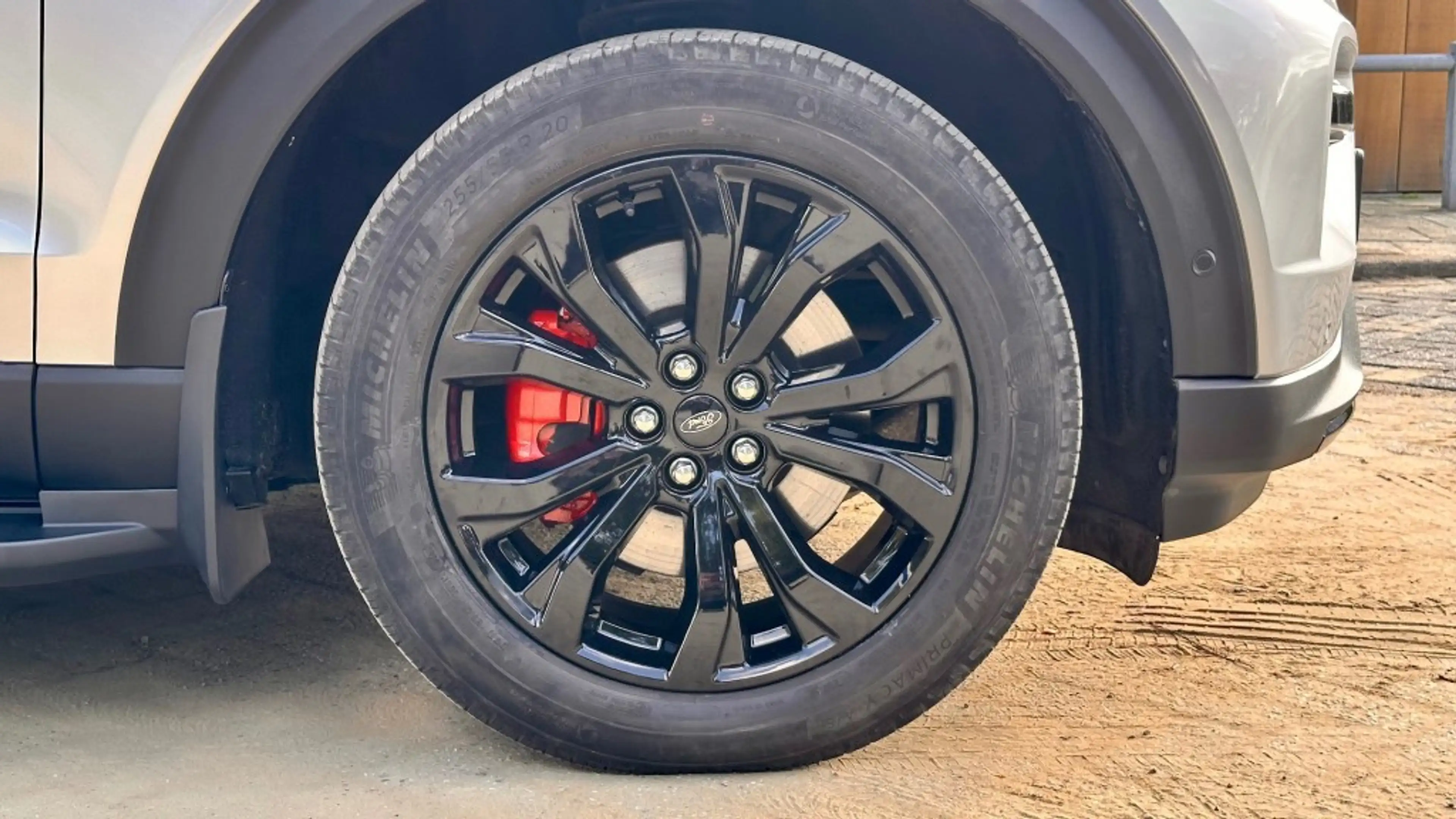 Ford Explorer 3.0 V6 EB PHEV ST-LINE / ARMY EDITION / 20inch — photo 15
