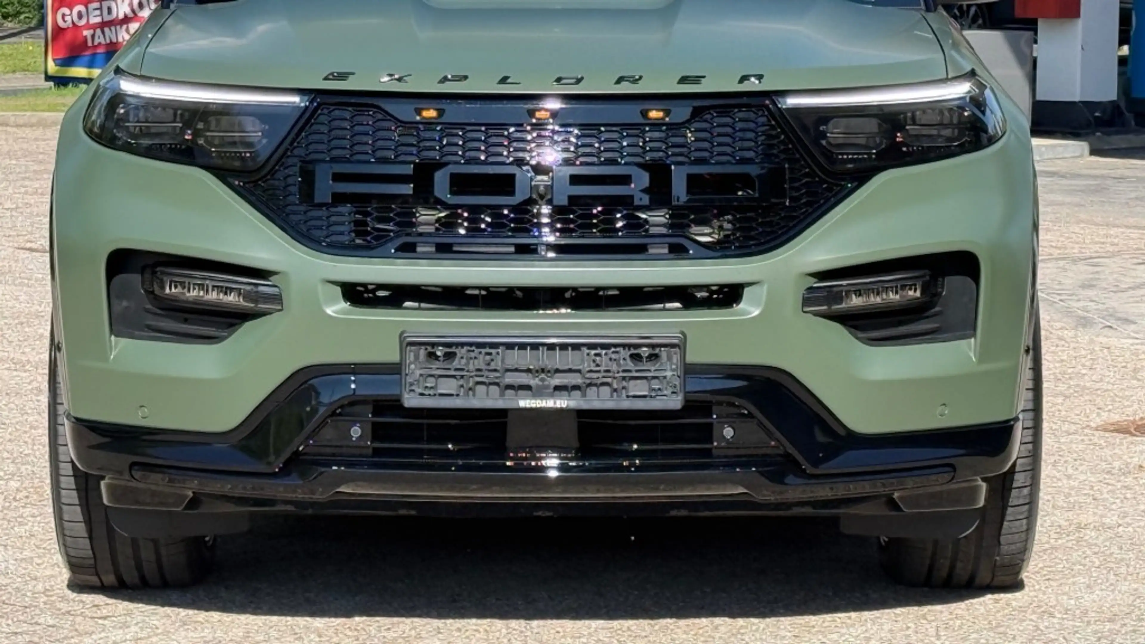 Ford Explorer 3.0 V6 EB PHEV ST-LINE / ARMY EDITION / 20inch — photo 14